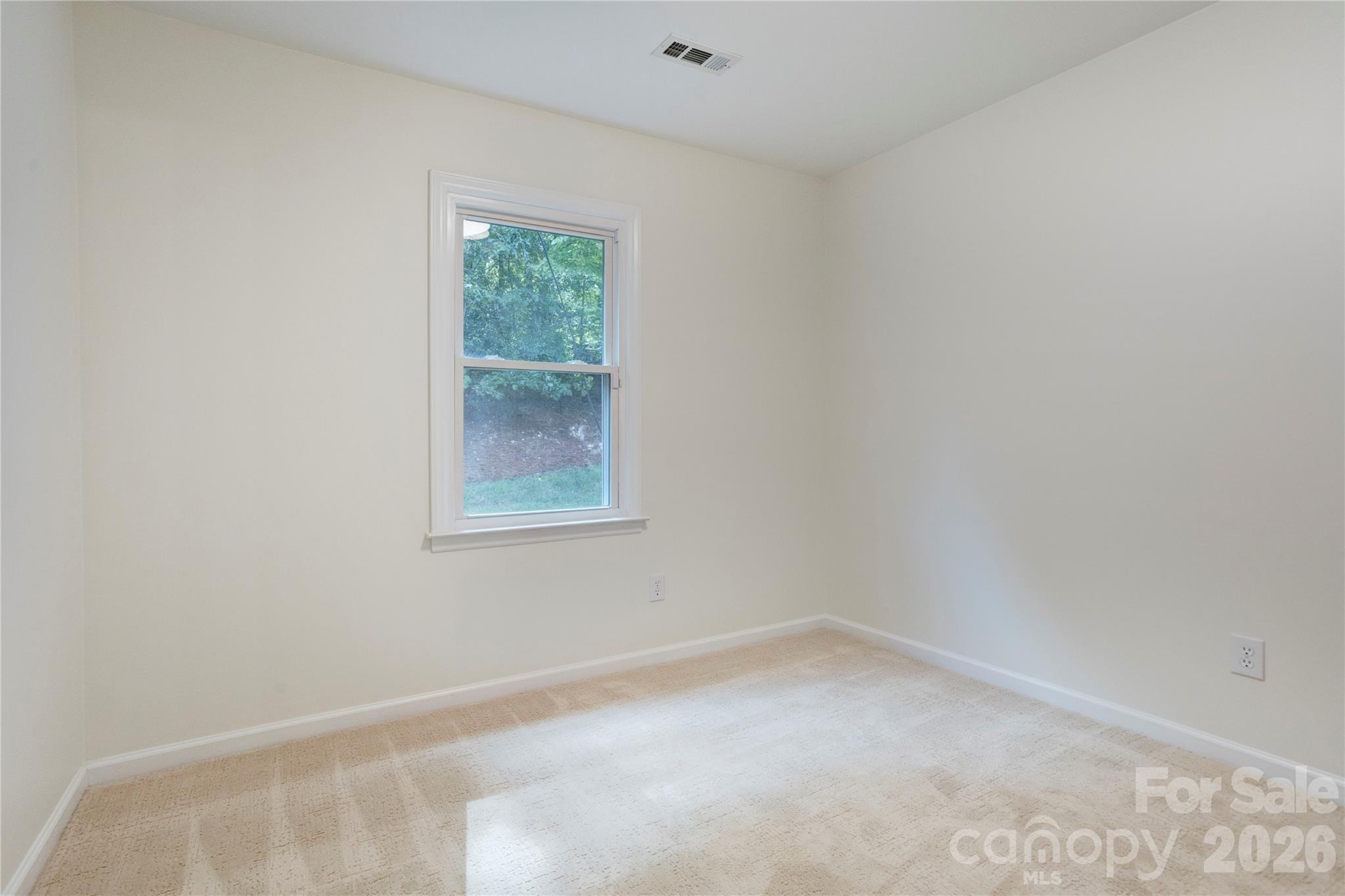 156 Edgewater Drive Property Photo 17