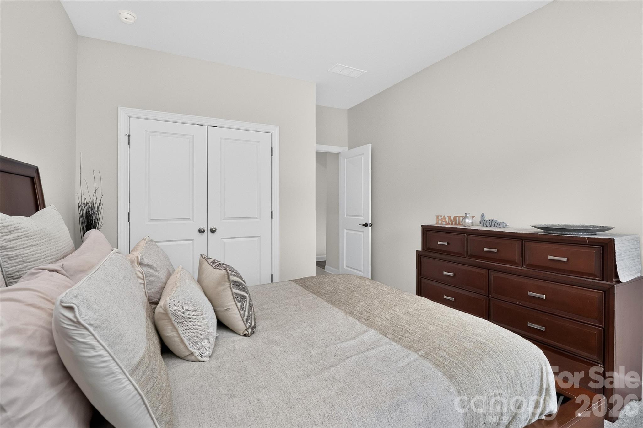 11922 Silverheel Lane Property Photo 19