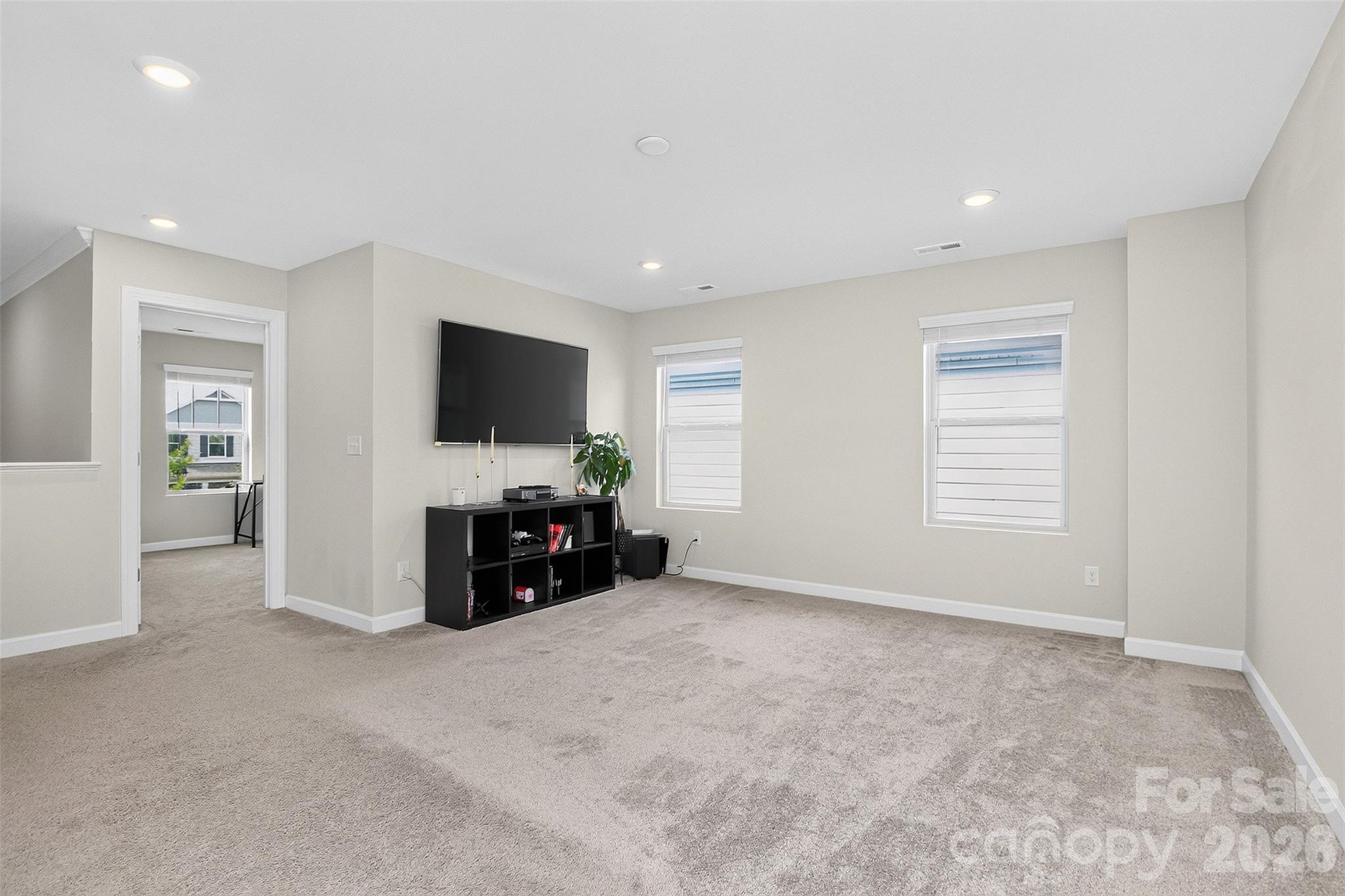 11922 Silverheel Lane Property Photo 33