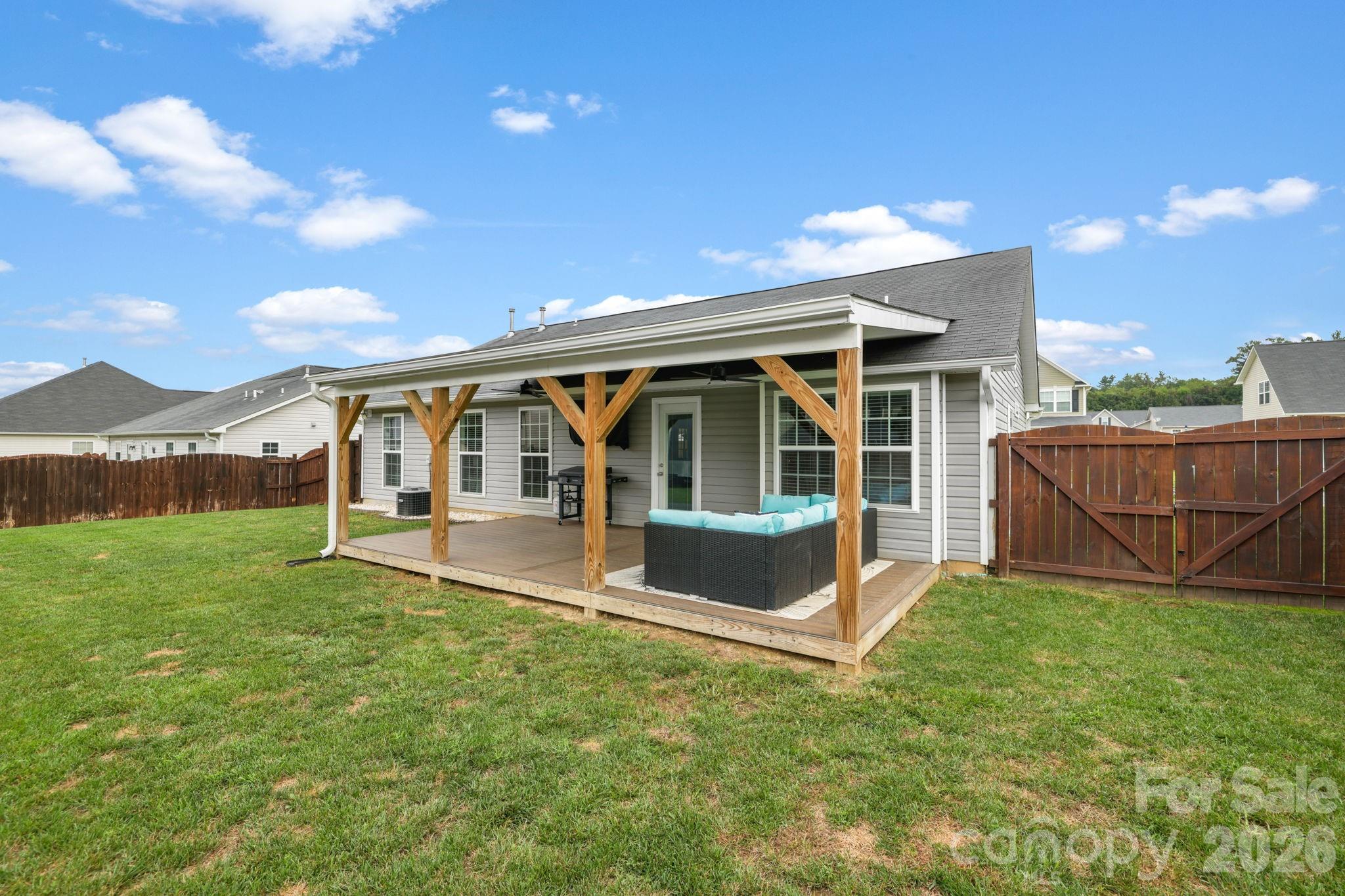 38 E Swift Creek Road Property Photo 4