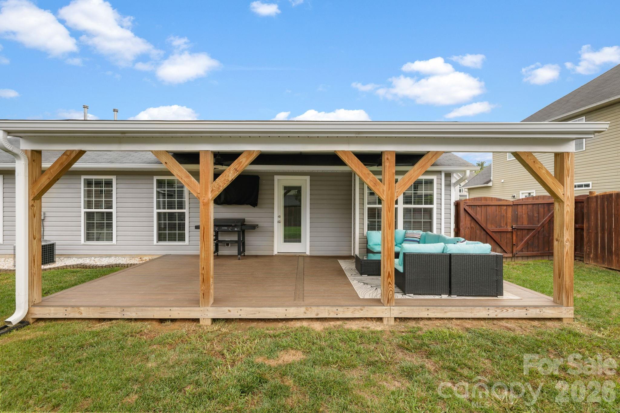 38 E Swift Creek Road Property Photo 8