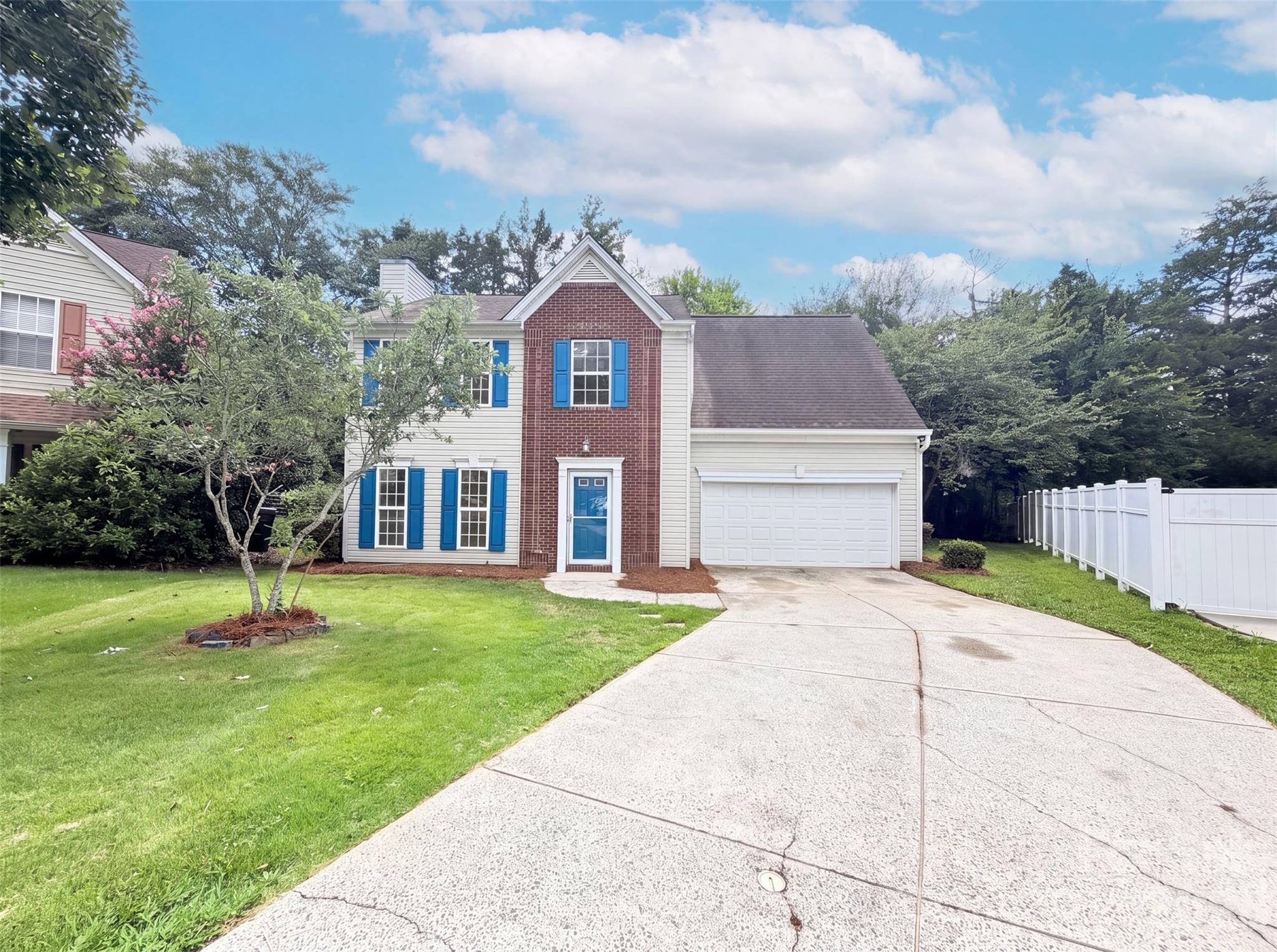 14542 Arbor Ridge Drive Property Photo 1