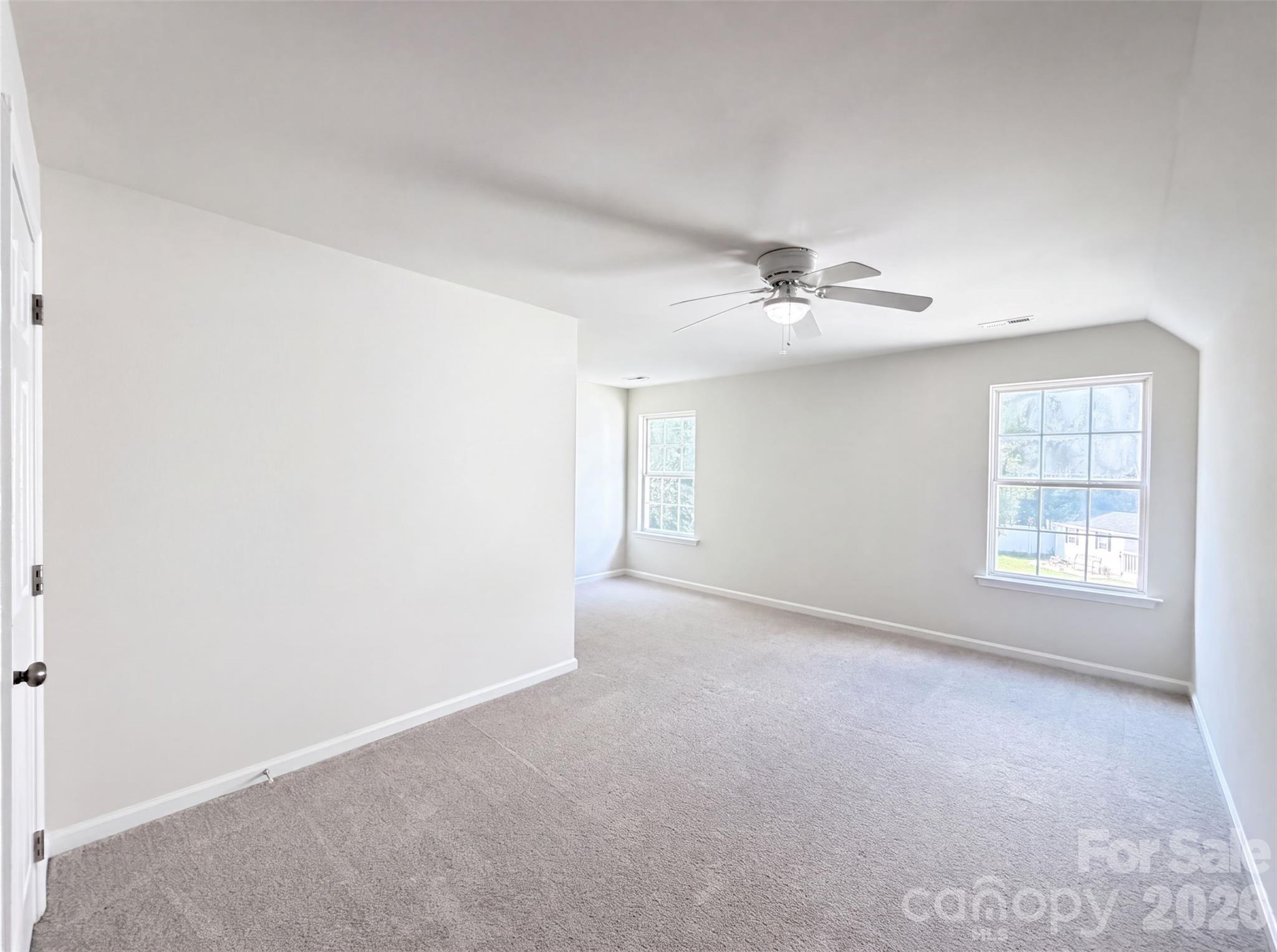 14542 Arbor Ridge Drive Property Photo 9