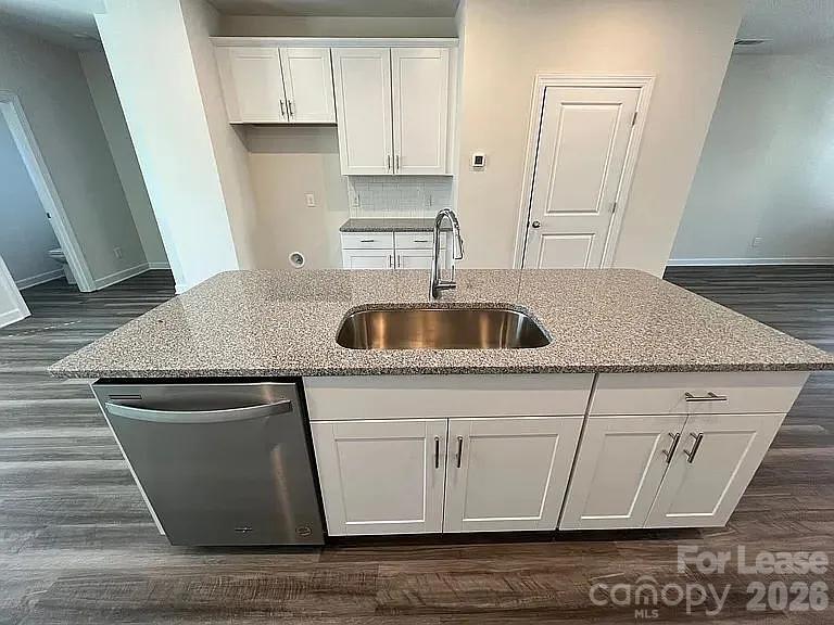 2027 Tears Lane Property Photo 4