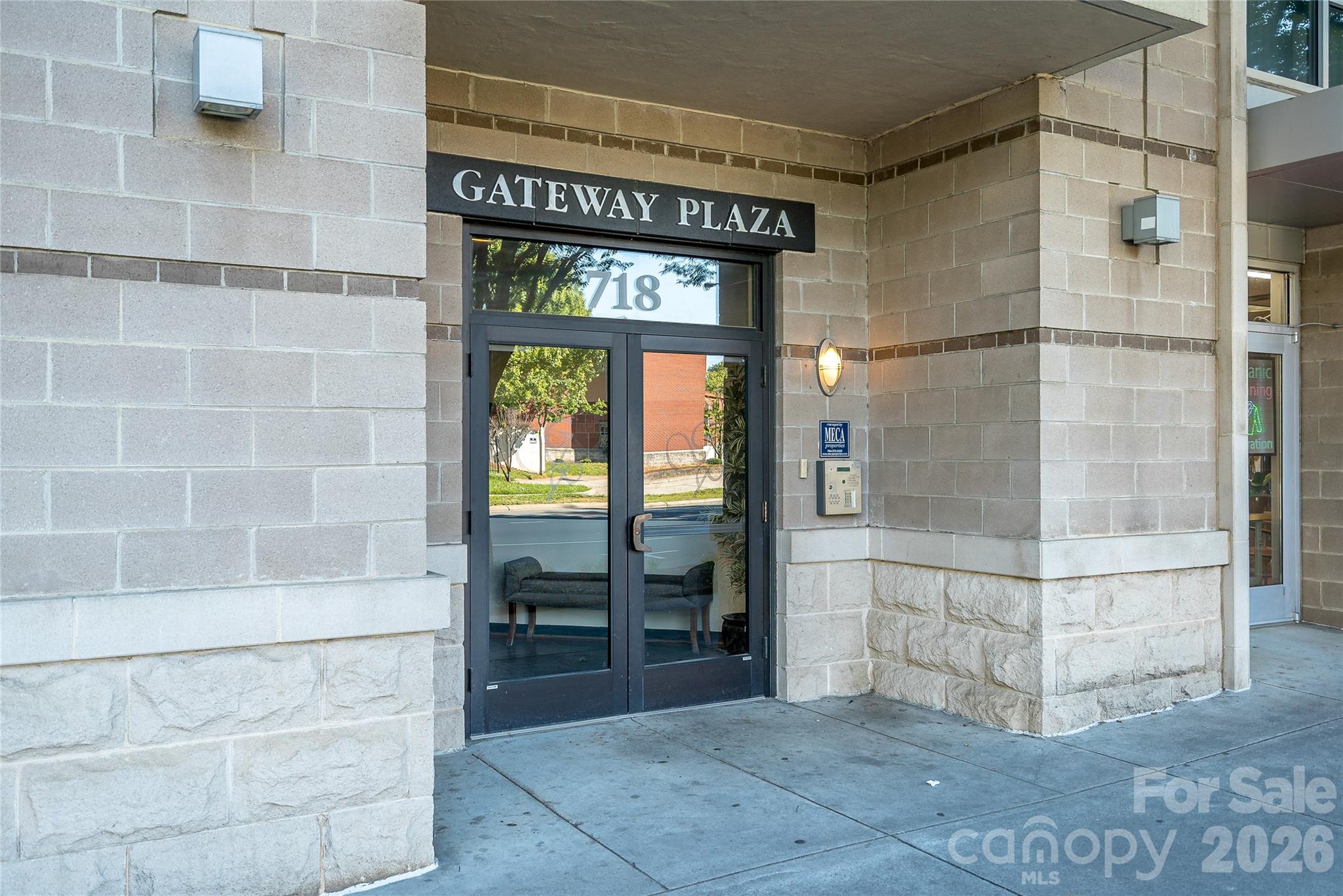 718 W Trade Street 605 Property Photo 29