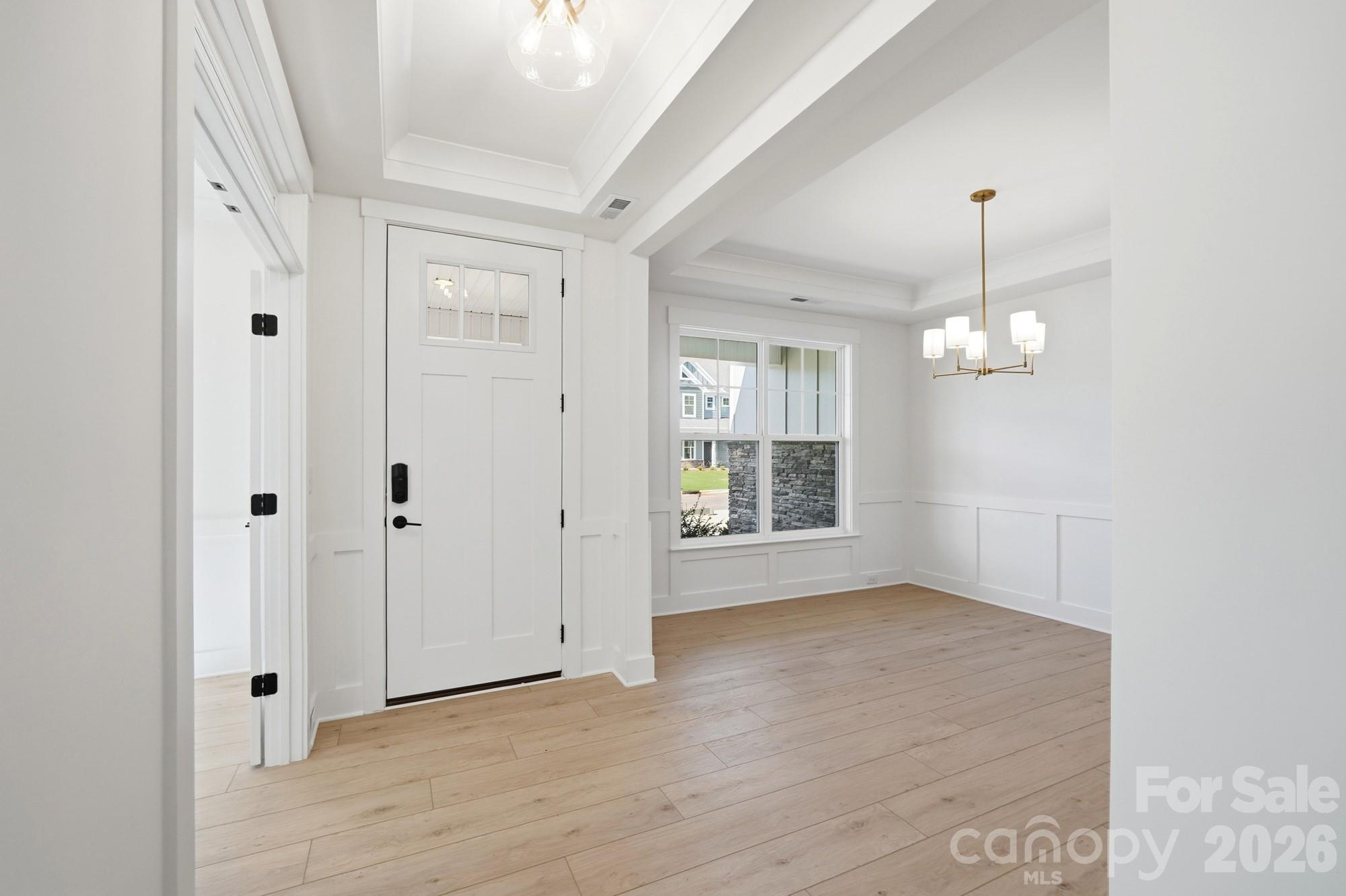 4475 Blue Mound Court Property Photo 4