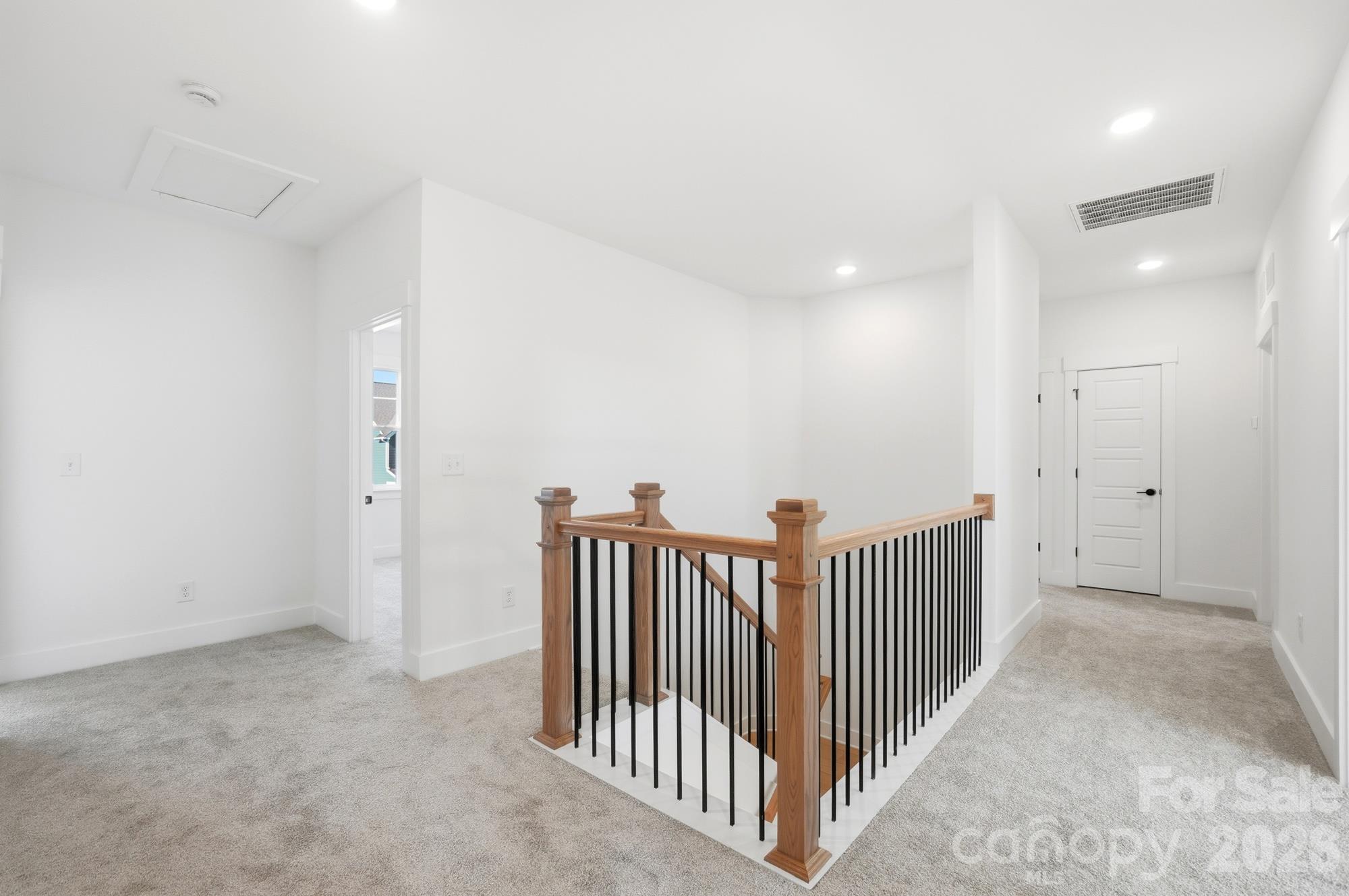 4475 Blue Mound Court Property Photo 23