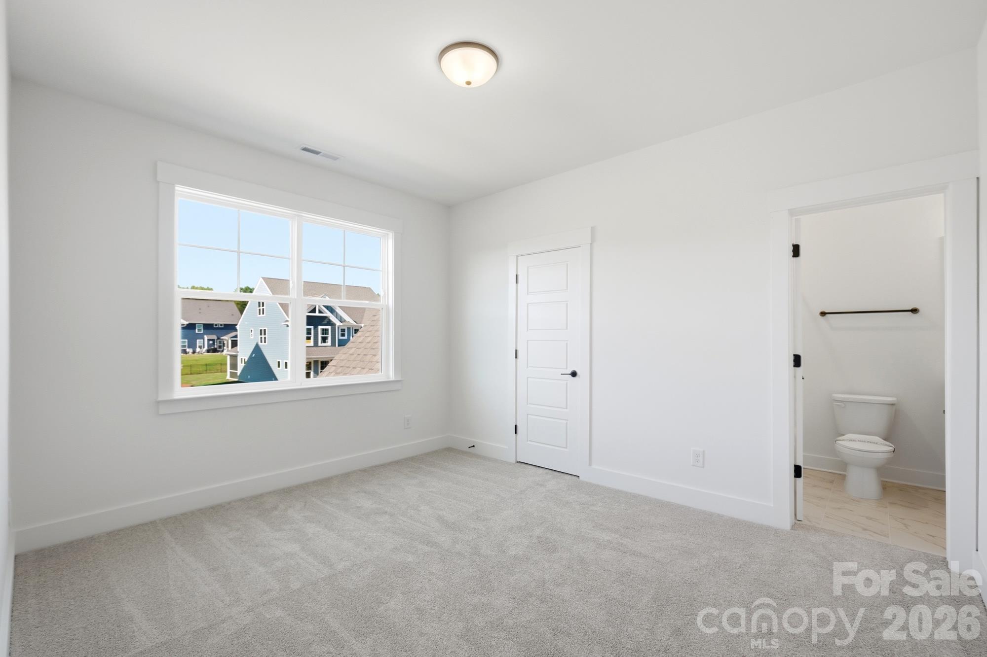 4475 Blue Mound Court Property Photo 32