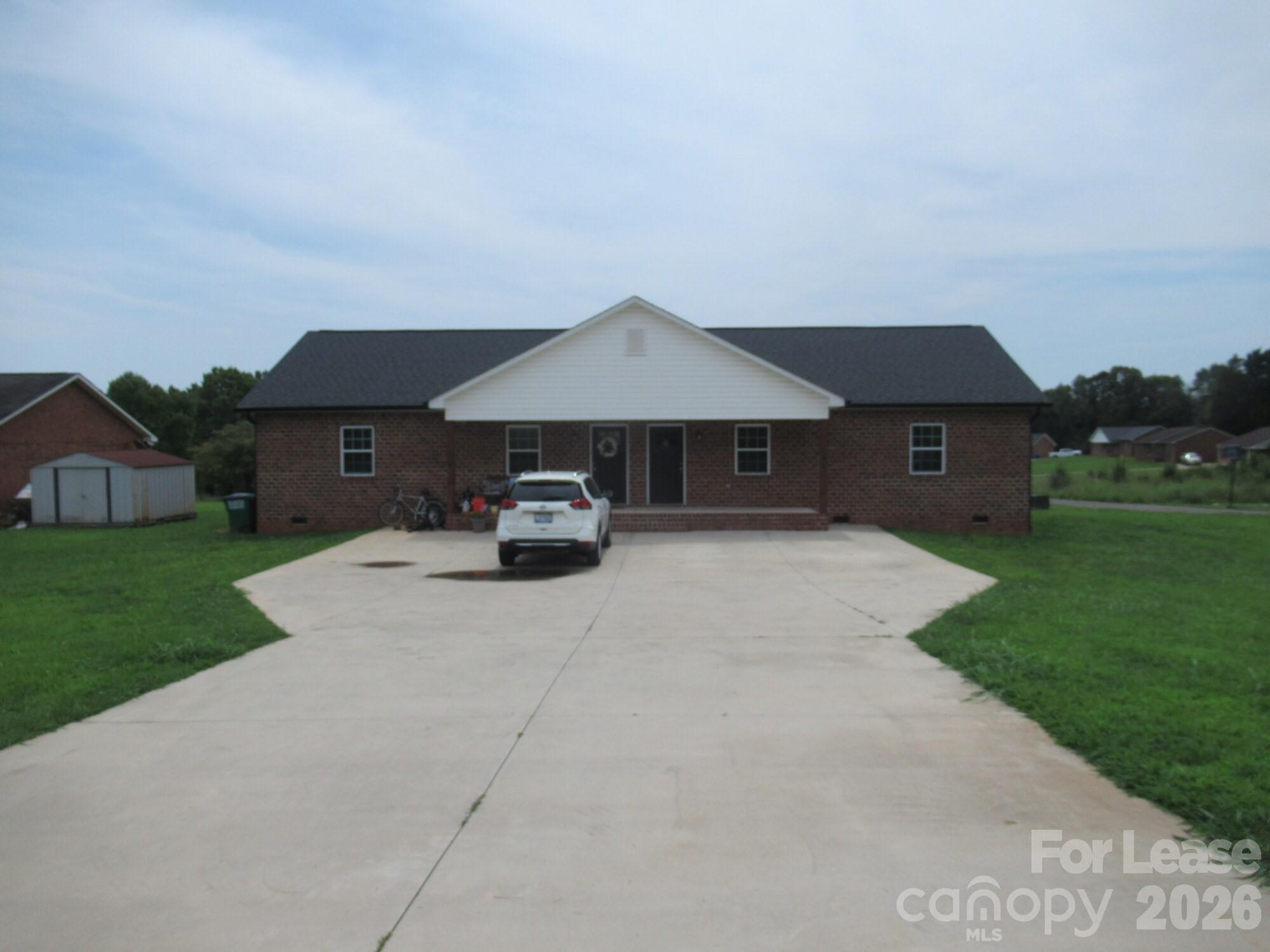 2969 Gaston Webbs Chapel Road Property Photo 1