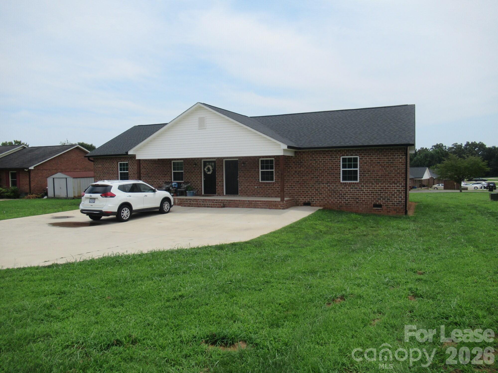 2969 Gaston Webbs Chapel Road Property Photo 2