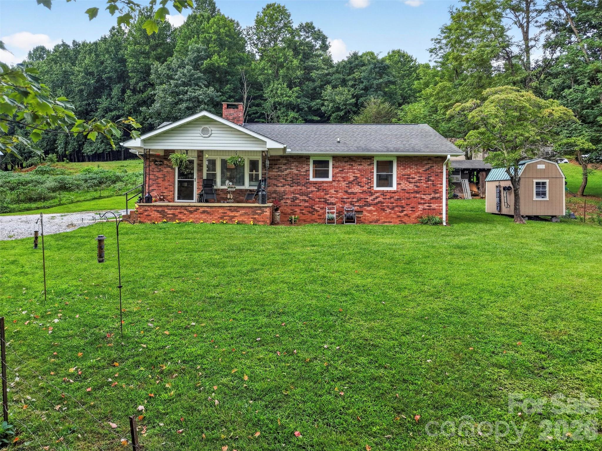 3702 Cabin Creek Road Property Photo 2