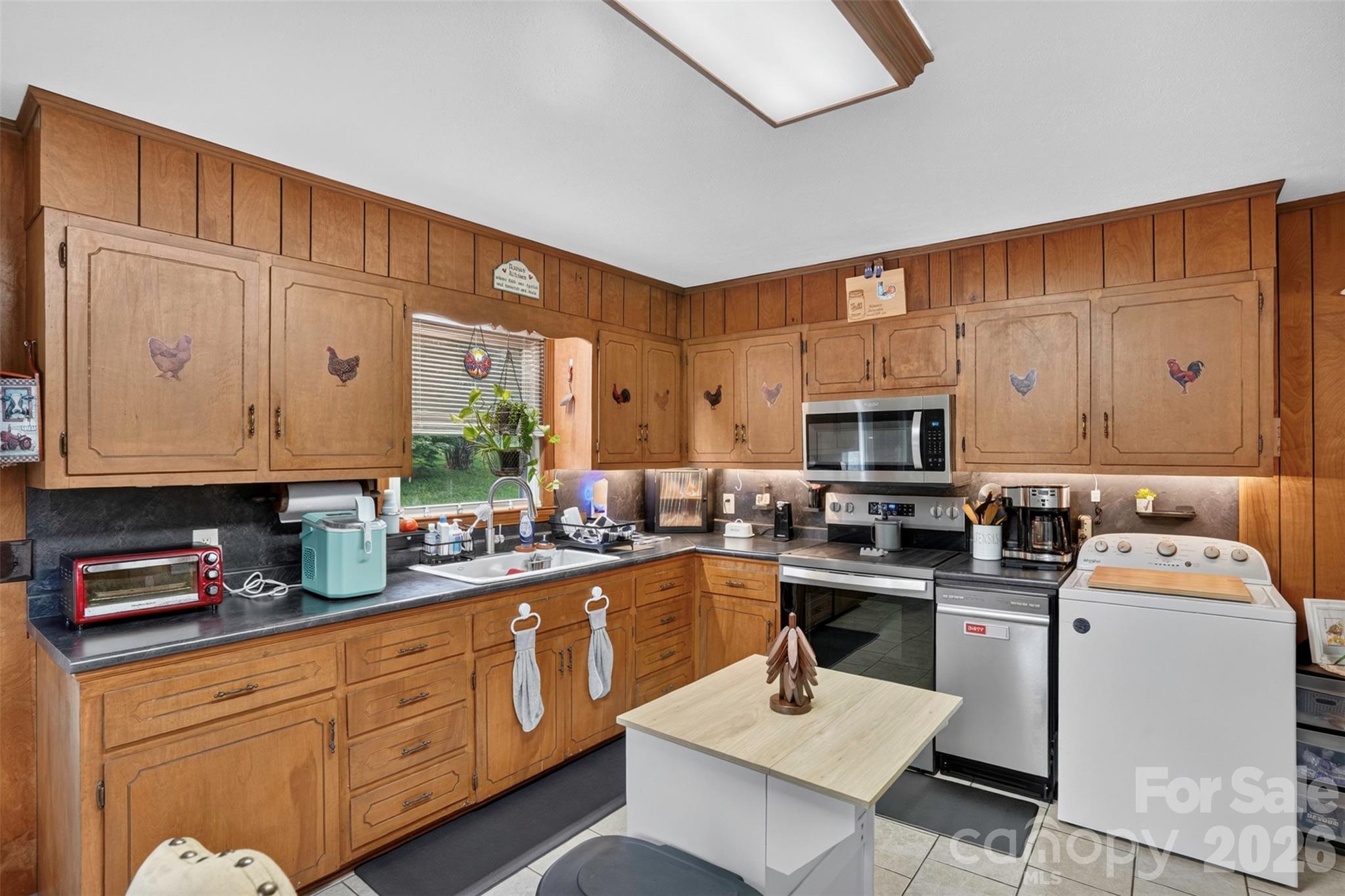 3702 Cabin Creek Road Property Photo 11