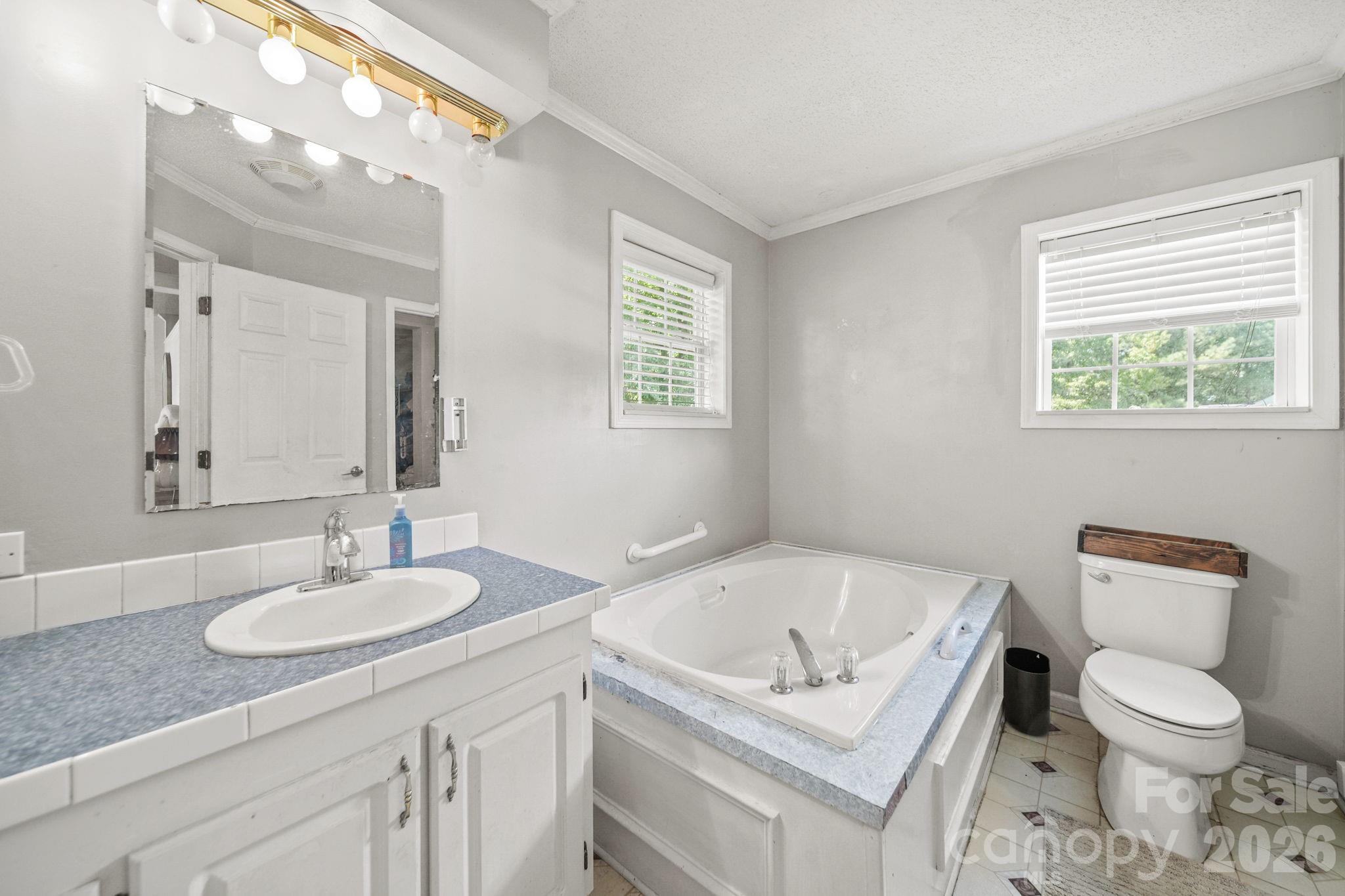 5130 Sedgefield Drive Property Photo 10