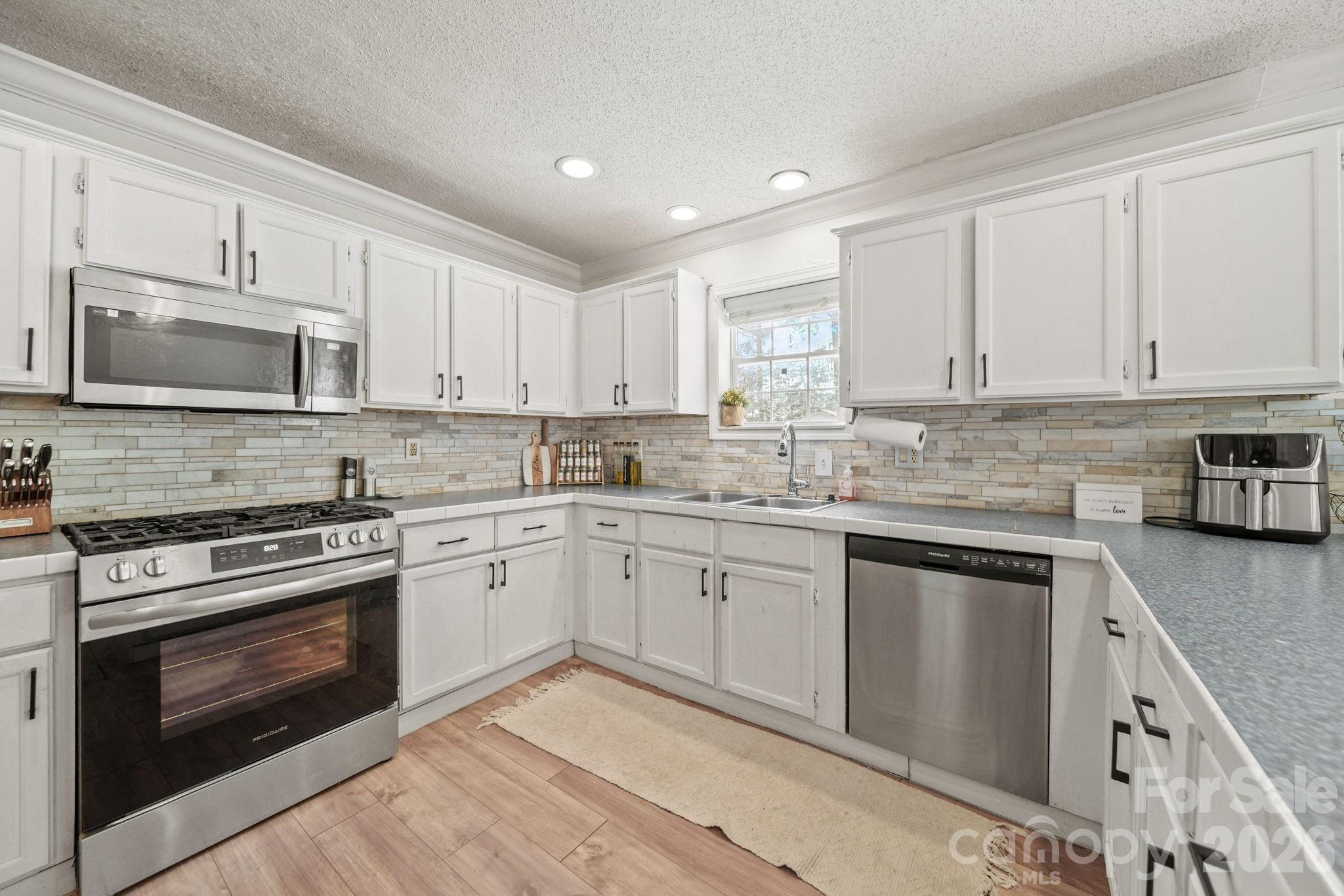 5130 Sedgefield Drive Property Photo 18