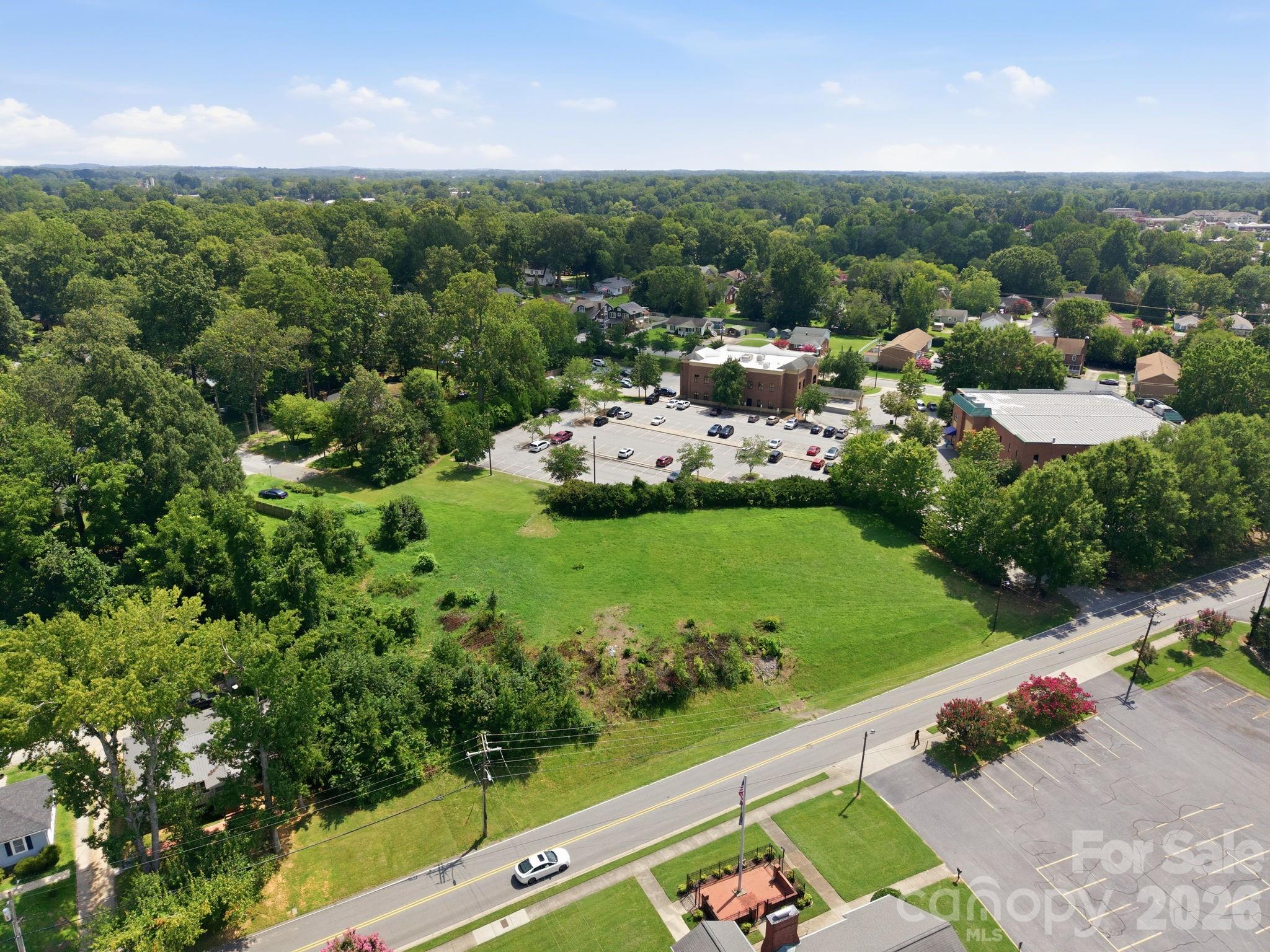 1027 Lincolnton Road Property Photo 8