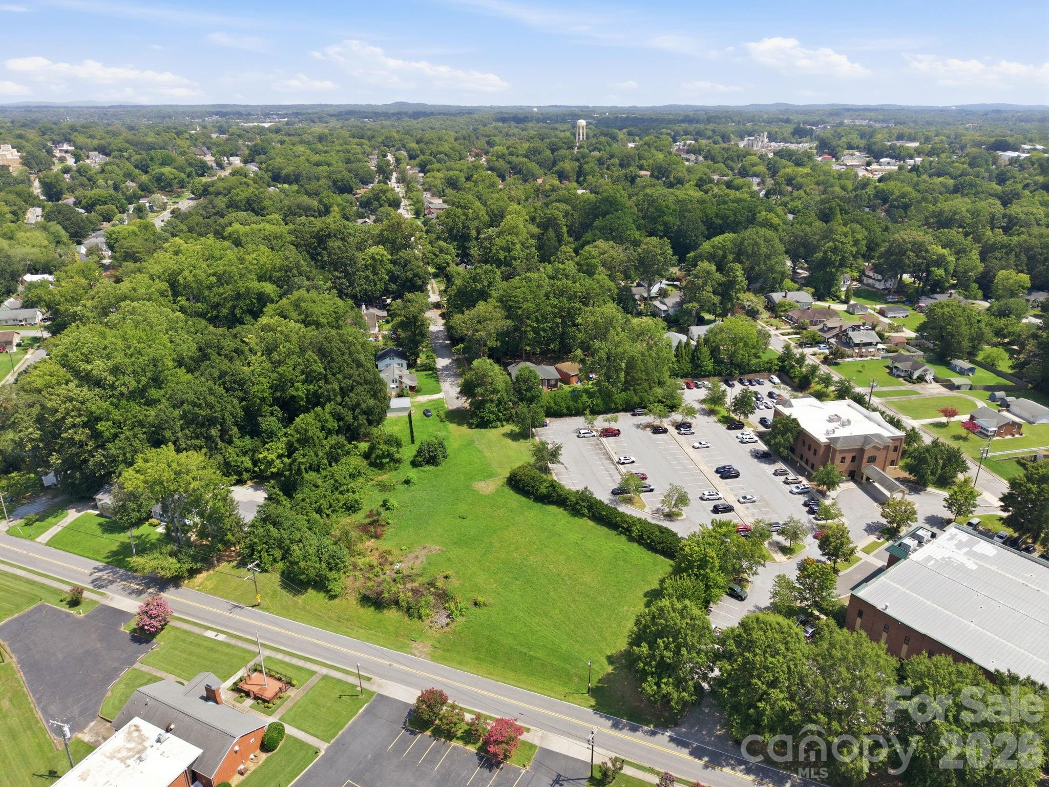 1027 Lincolnton Road Property Photo 10