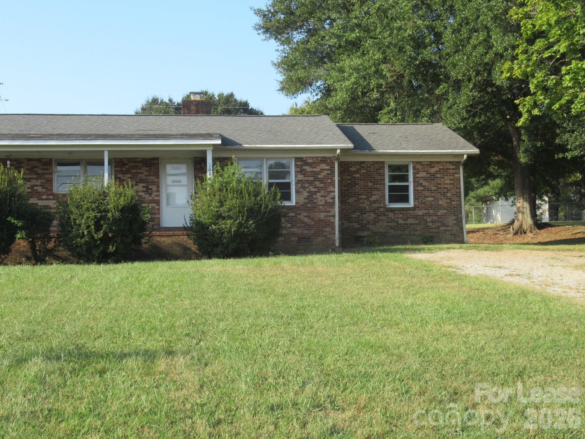 2084 Shuford Road Property Photo 2