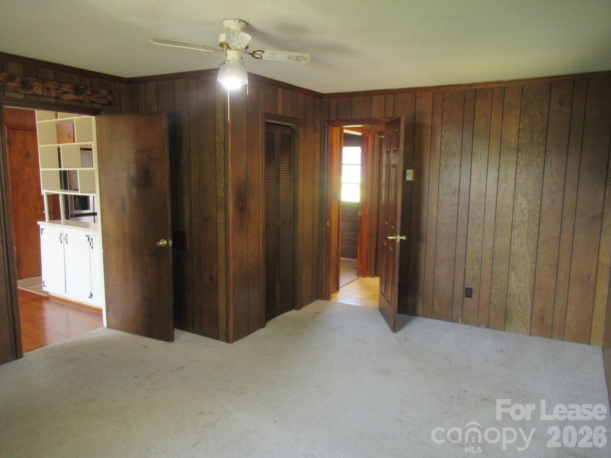 2084 Shuford Road Property Photo 11