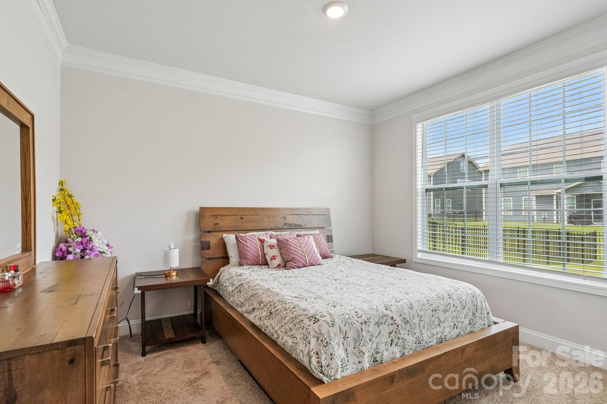 1093 Thoroughbred Drive Property Photo 17