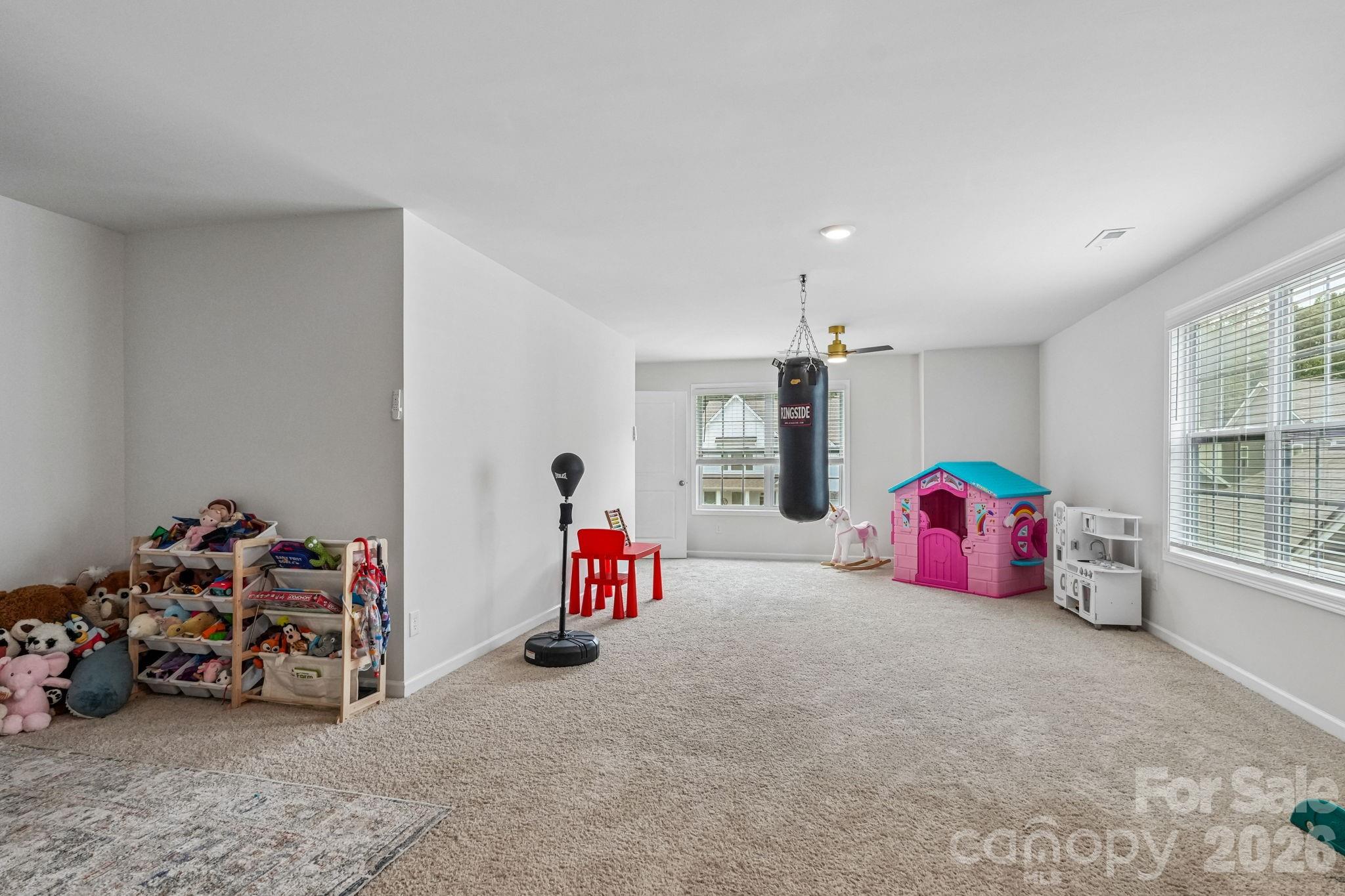 1093 Thoroughbred Drive Property Photo 29