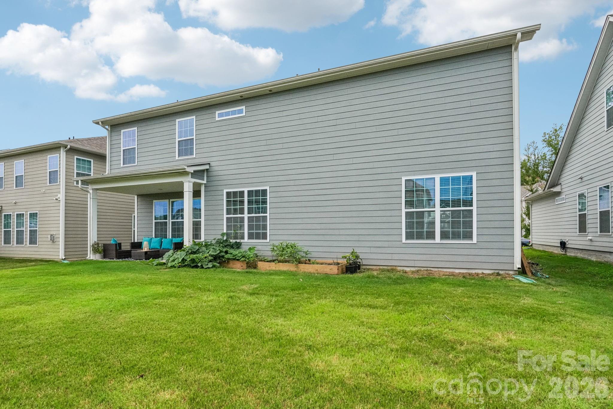 1093 Thoroughbred Drive Property Photo 38