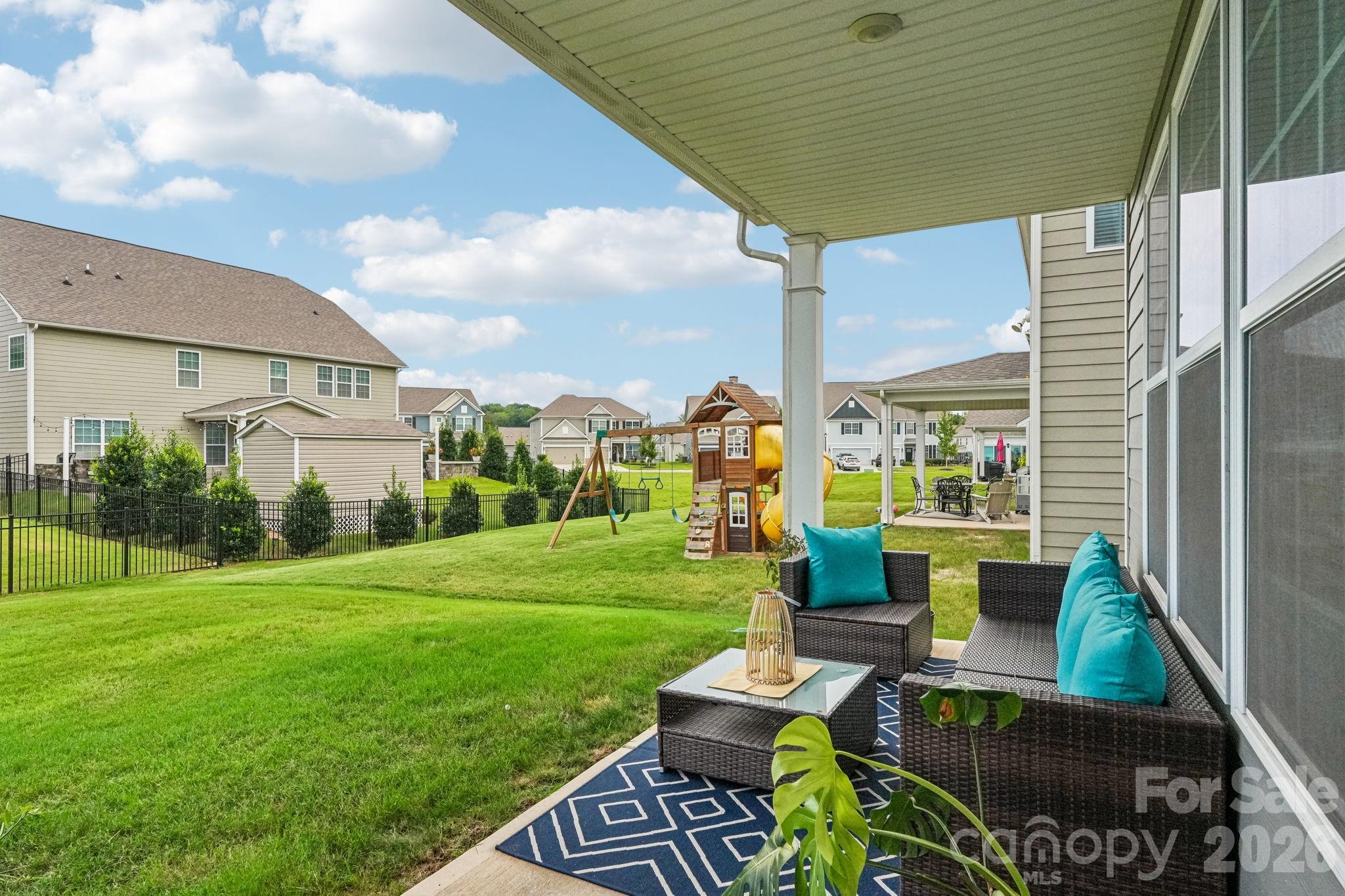 1093 Thoroughbred Drive Property Photo 41