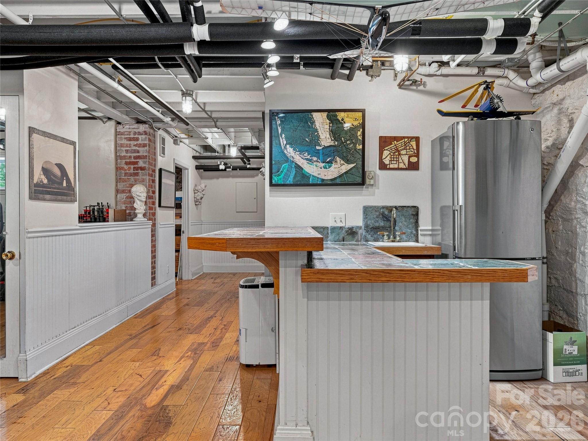 14 Griffing Boulevard 69 Property Photo 32