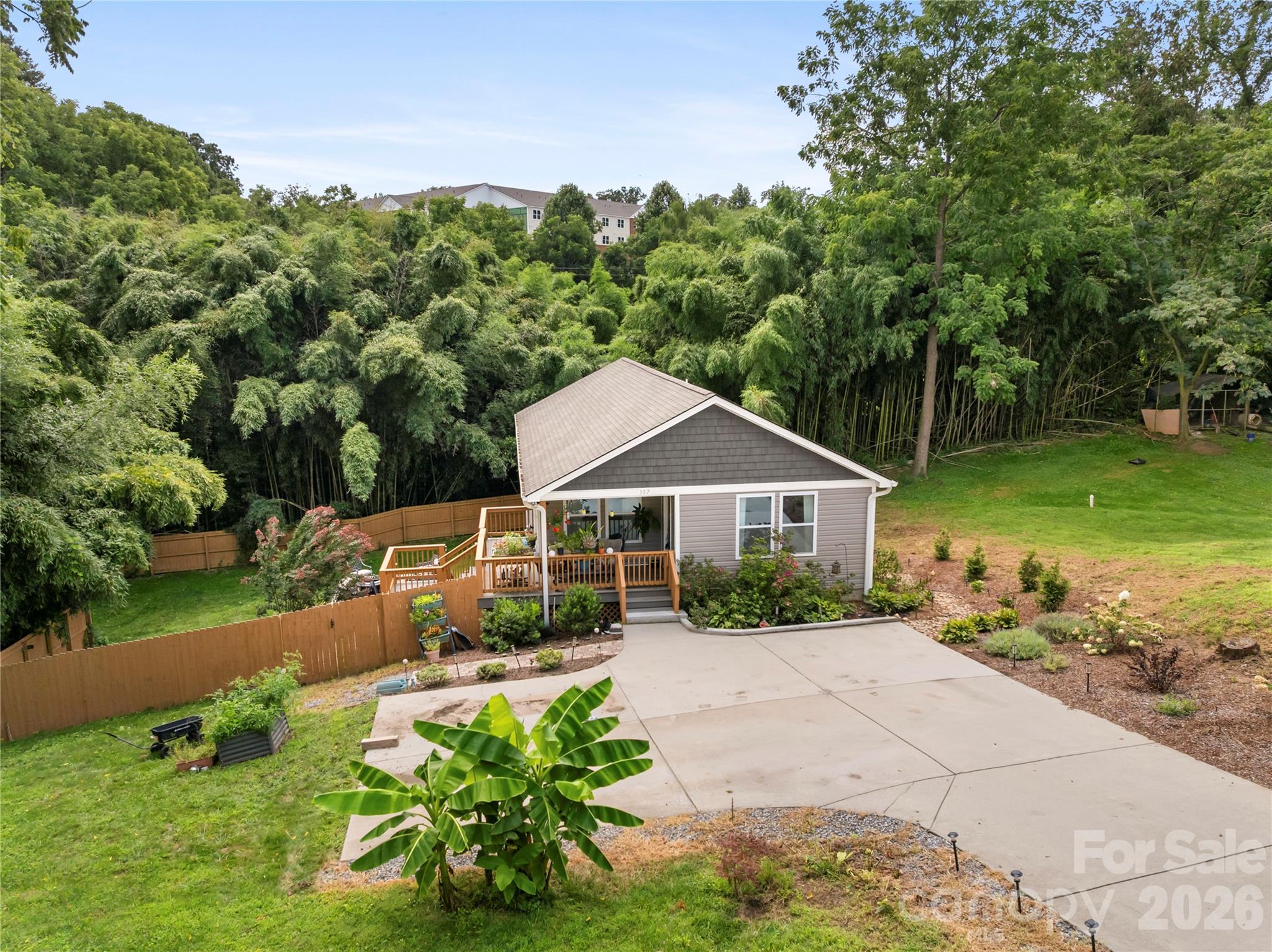 107 Forest Street Property Photo 1