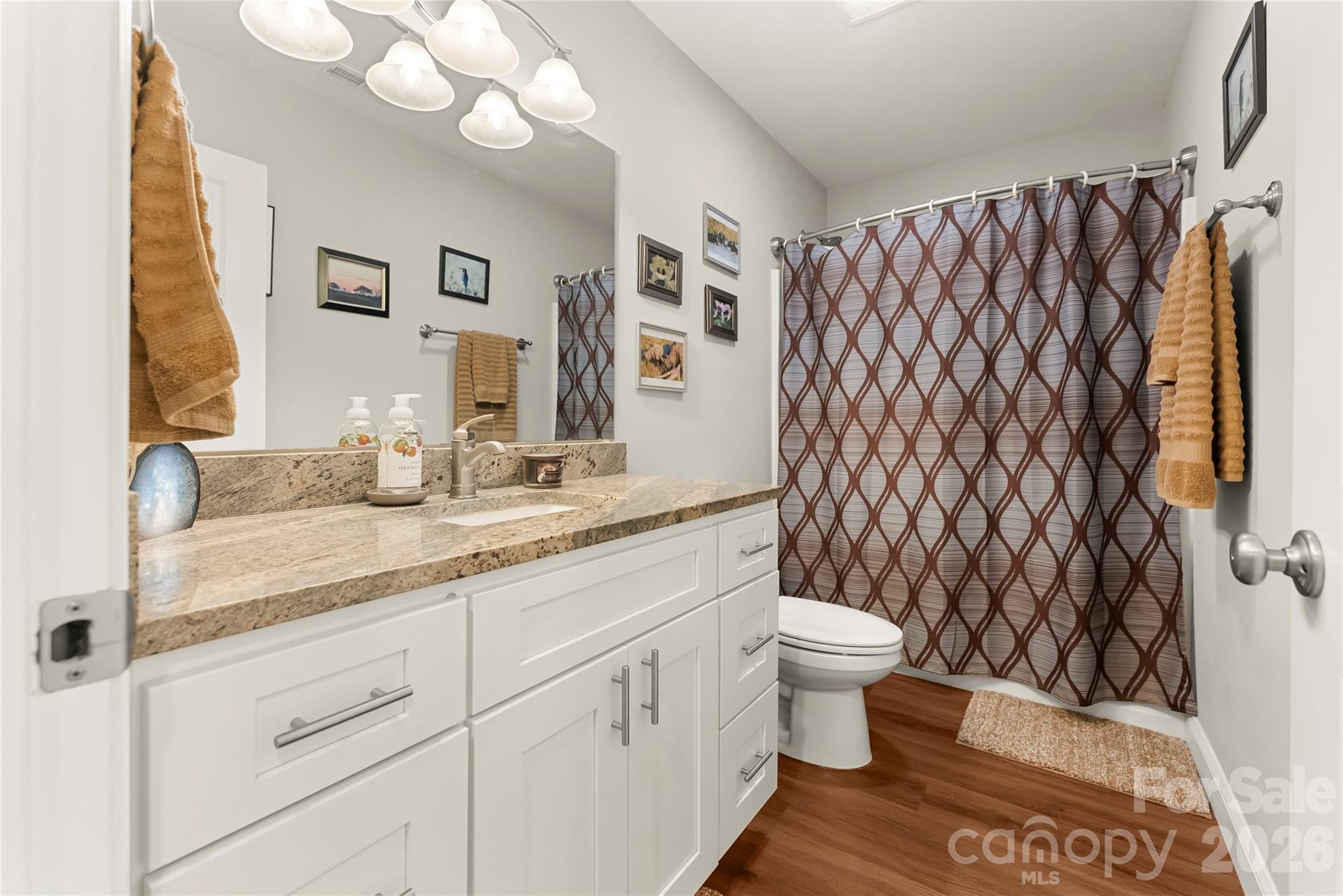 107 Forest Street Property Photo 6