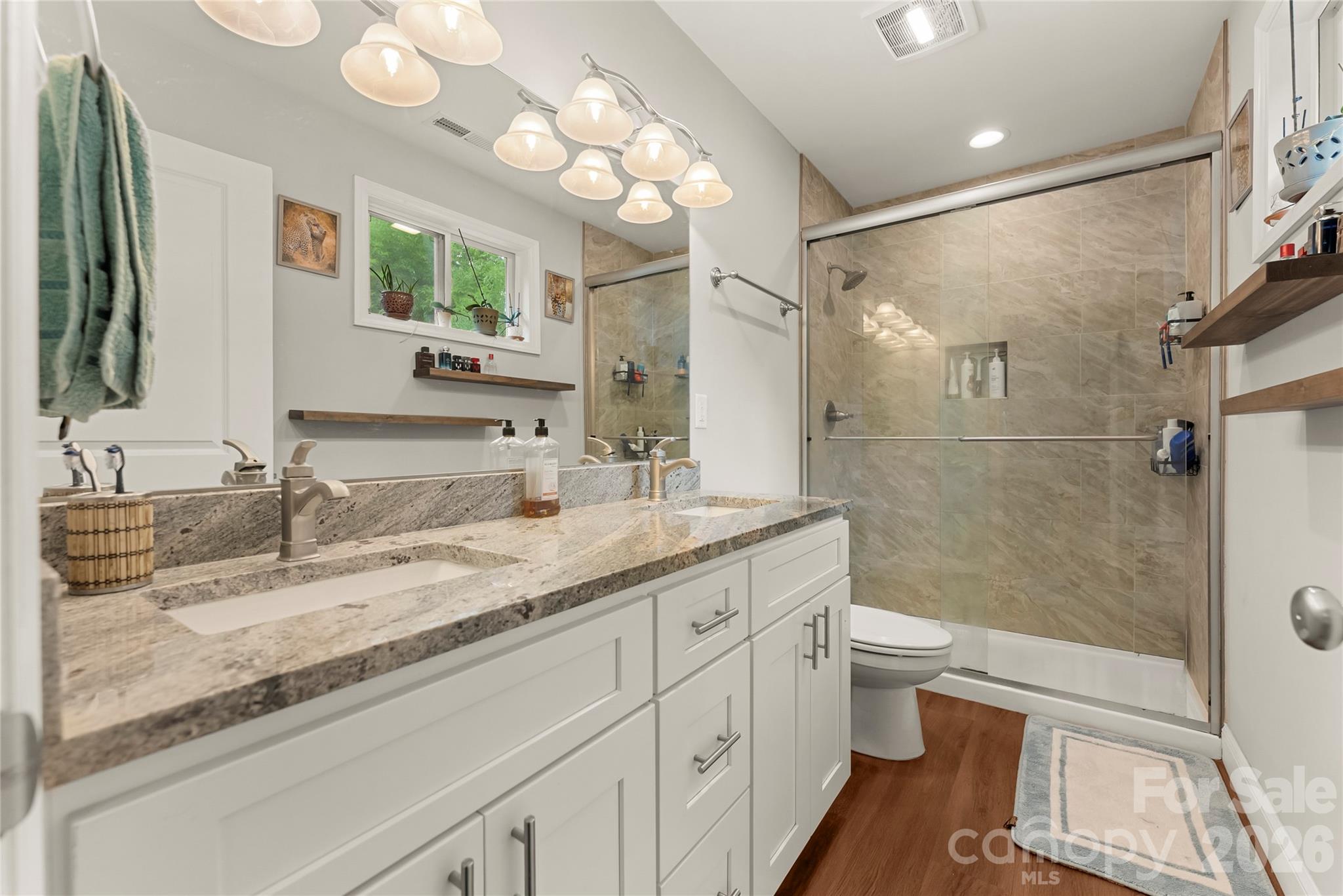 107 Forest Street Property Photo 10