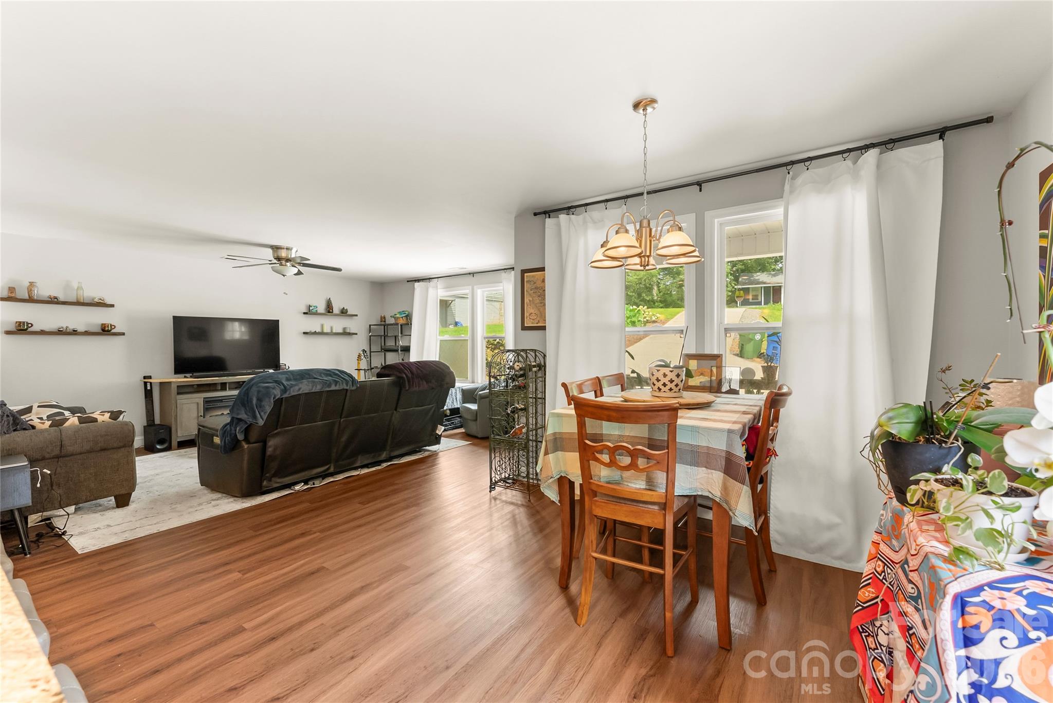 107 Forest Street Property Photo 16