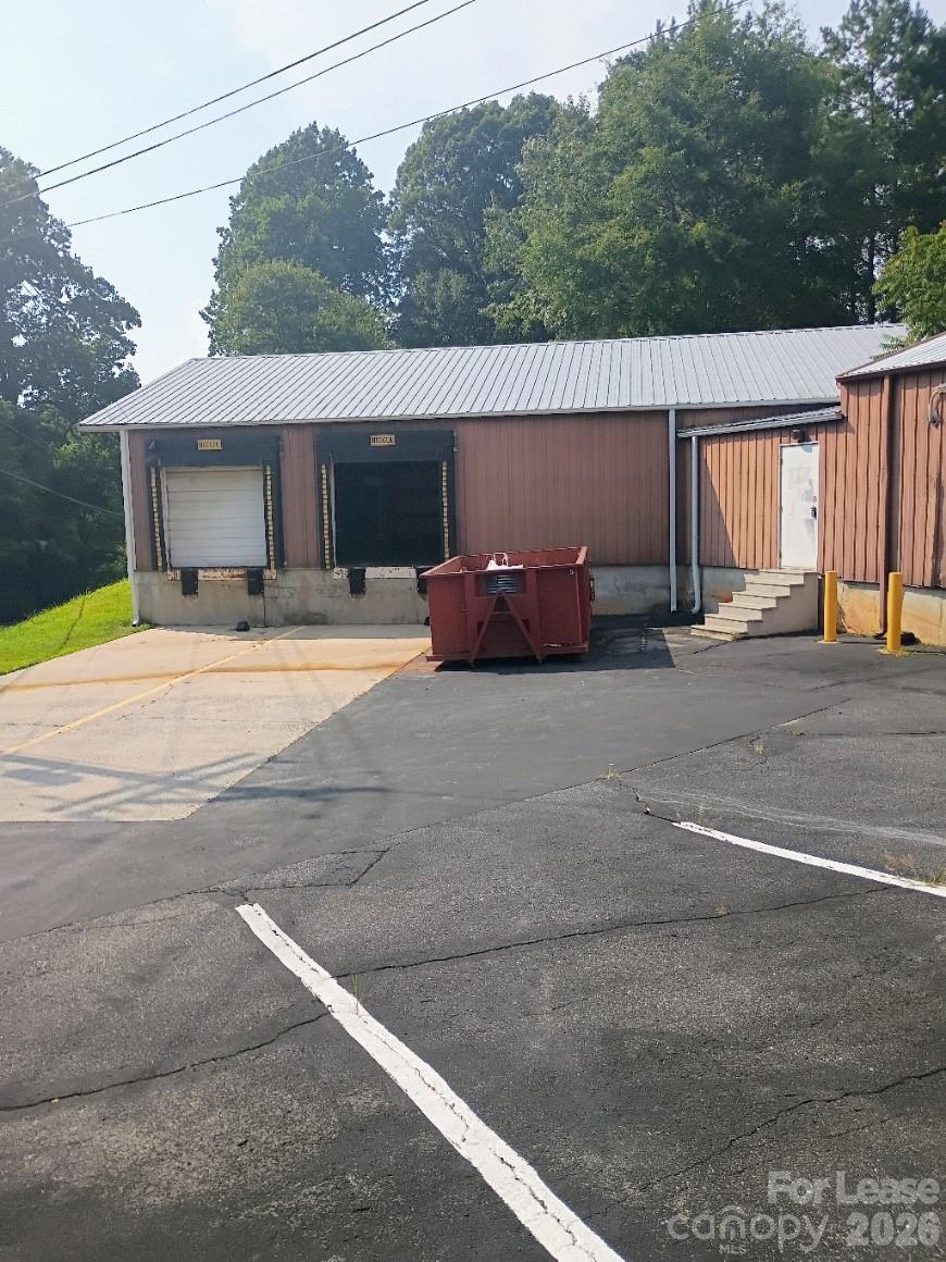 202 Tryon Road Property Photo 1