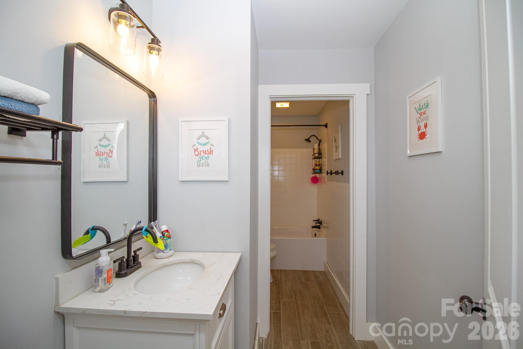 36 Clarendon Road Property Photo 5