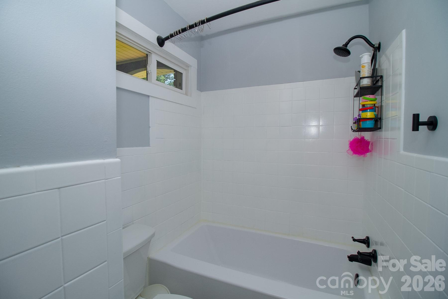 36 Clarendon Road Property Photo 6
