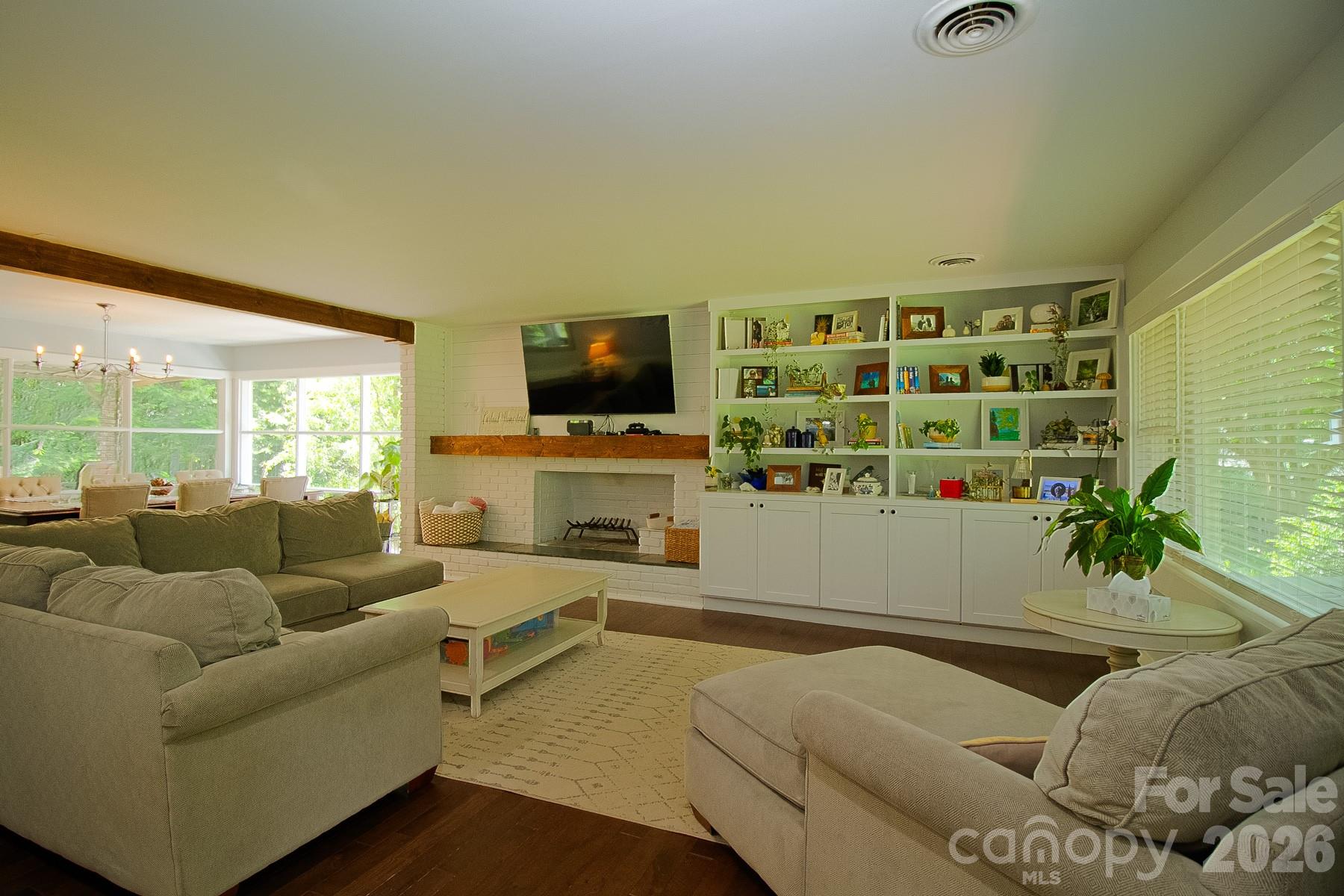 36 Clarendon Road Property Photo 20