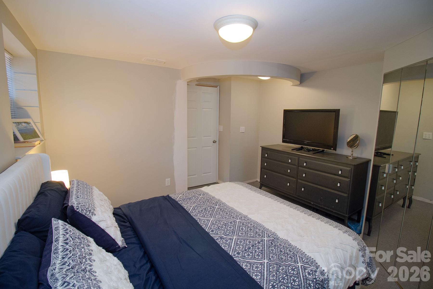 36 Clarendon Road Property Photo 31