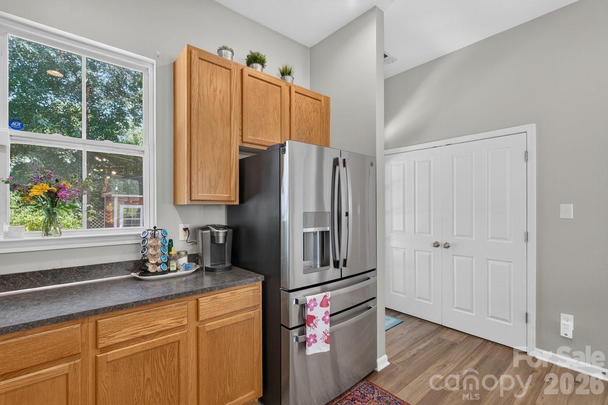 1308 Rising Oak Drive Property Photo 11