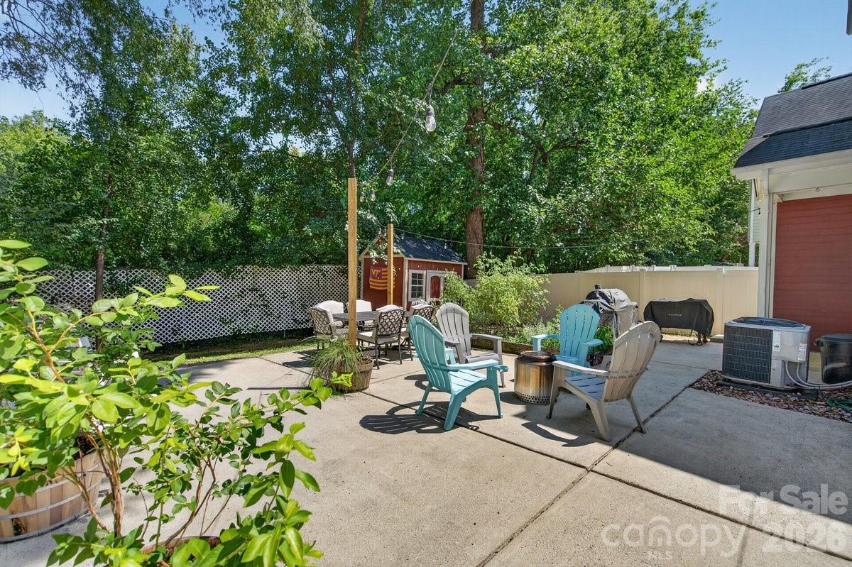 1308 Rising Oak Drive Property Photo 22