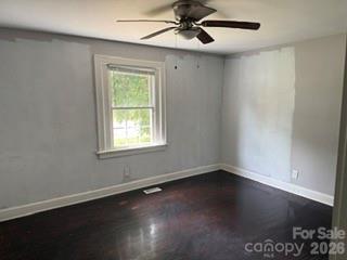 826 W Davidson Avenue Property Photo 6