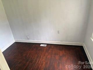 826 W Davidson Avenue Property Photo 9