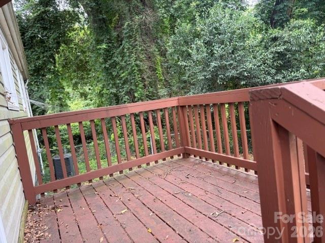 826 W Davidson Avenue Property Photo 10