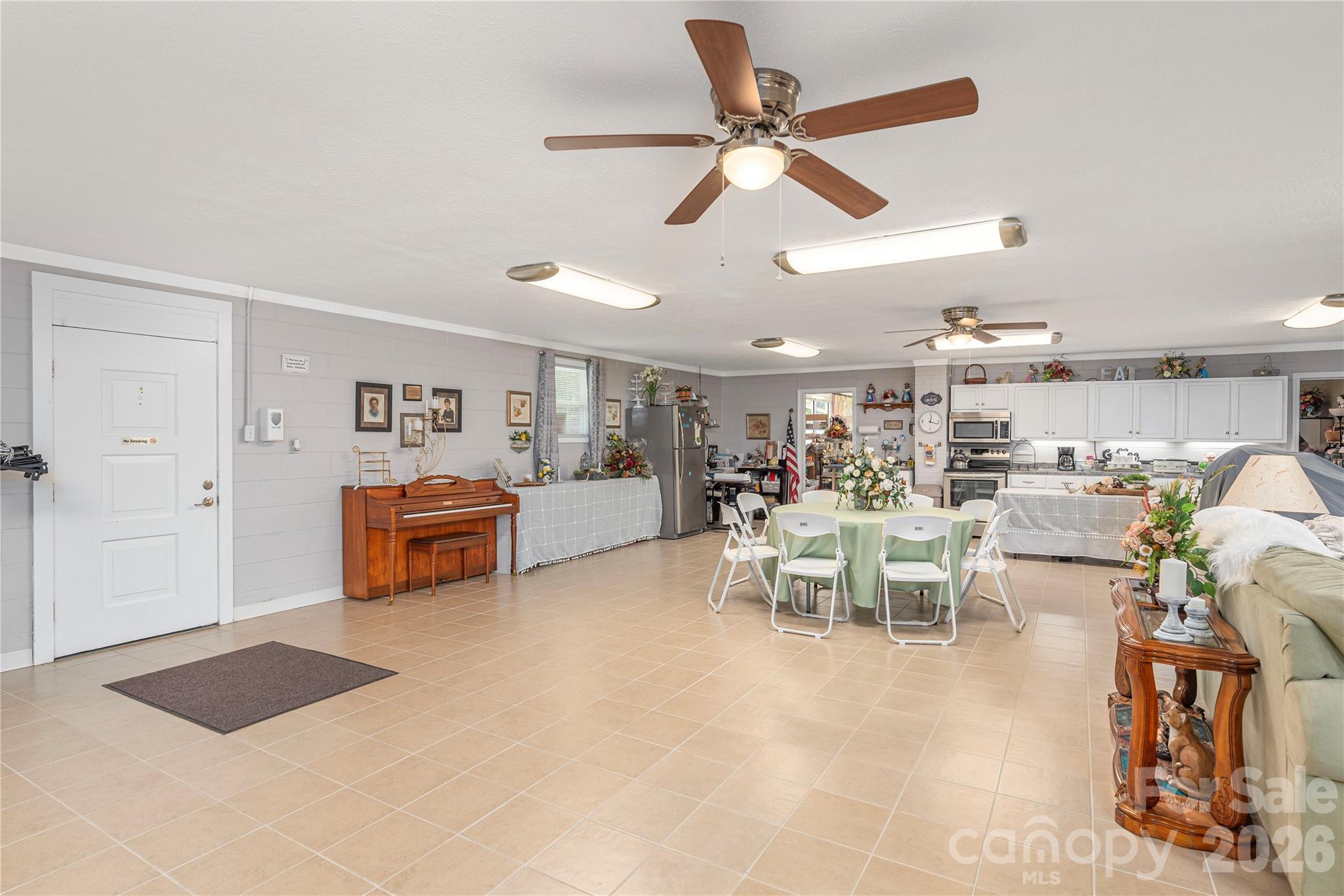 702 Love Joy Road Property Photo 1