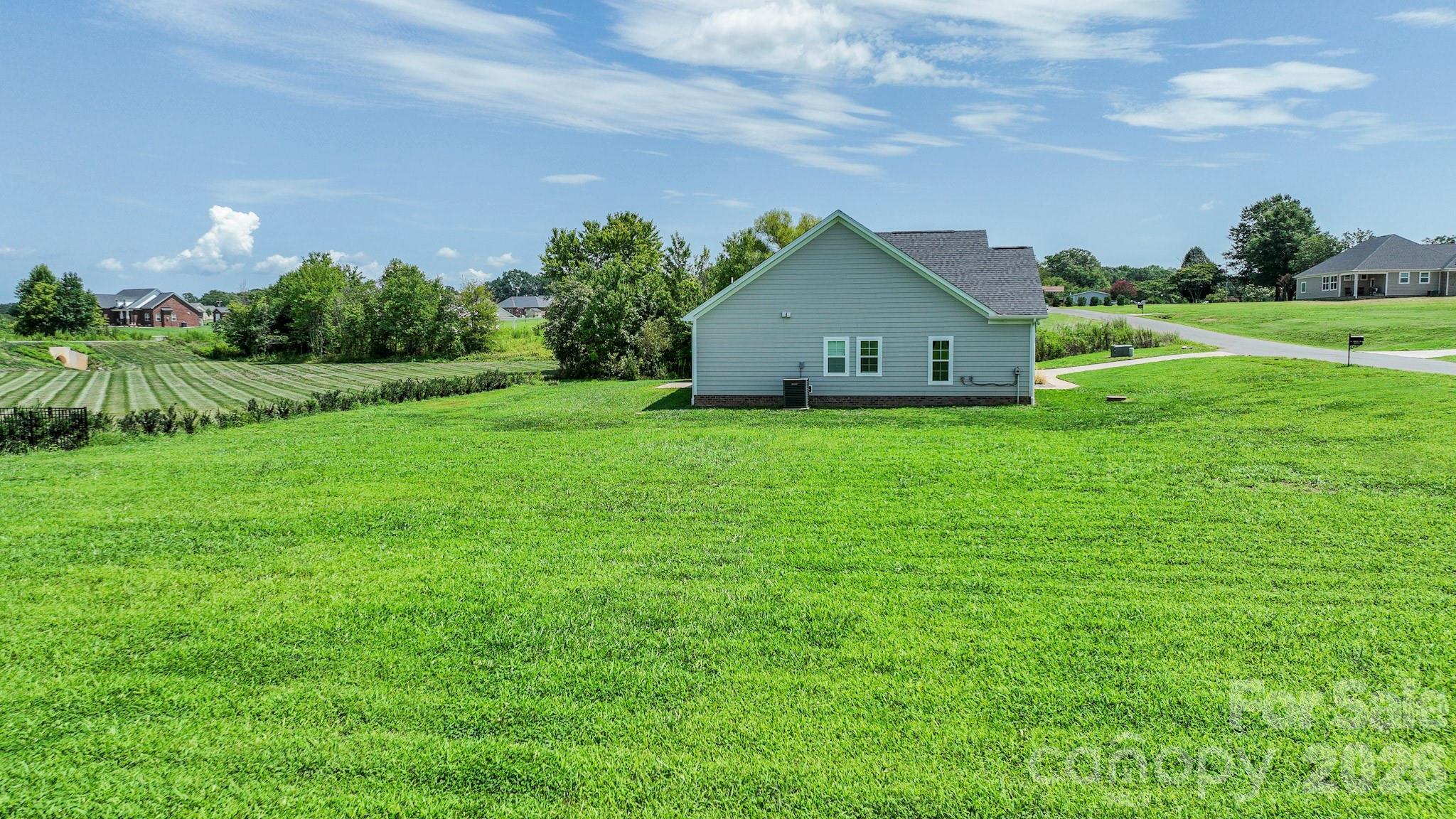 3013 Isle Lane Property Photo 8