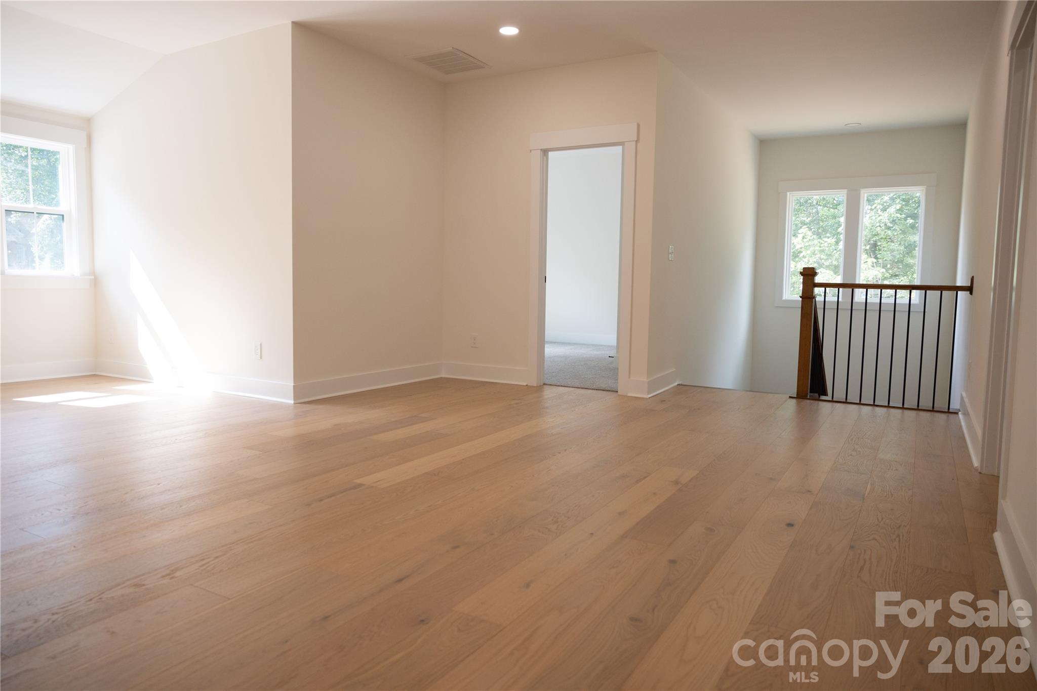 320 Laurel Crest Drive Property Photo 24