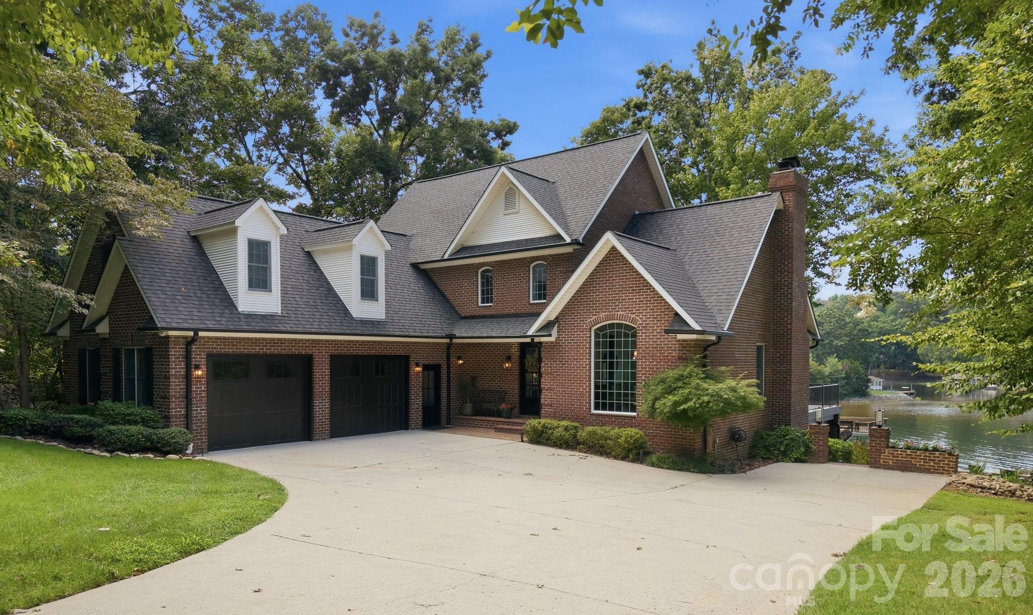 131 Long Cove Lane Property Photo 1