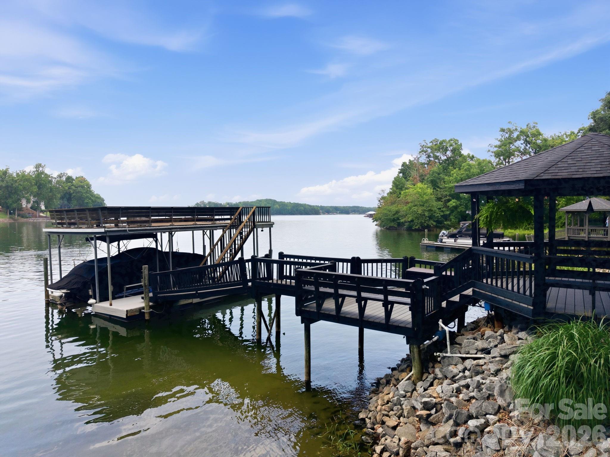 131 Long Cove Lane Property Photo 4