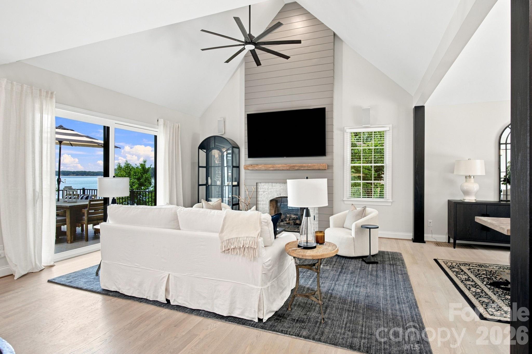 131 Long Cove Lane Property Photo 7
