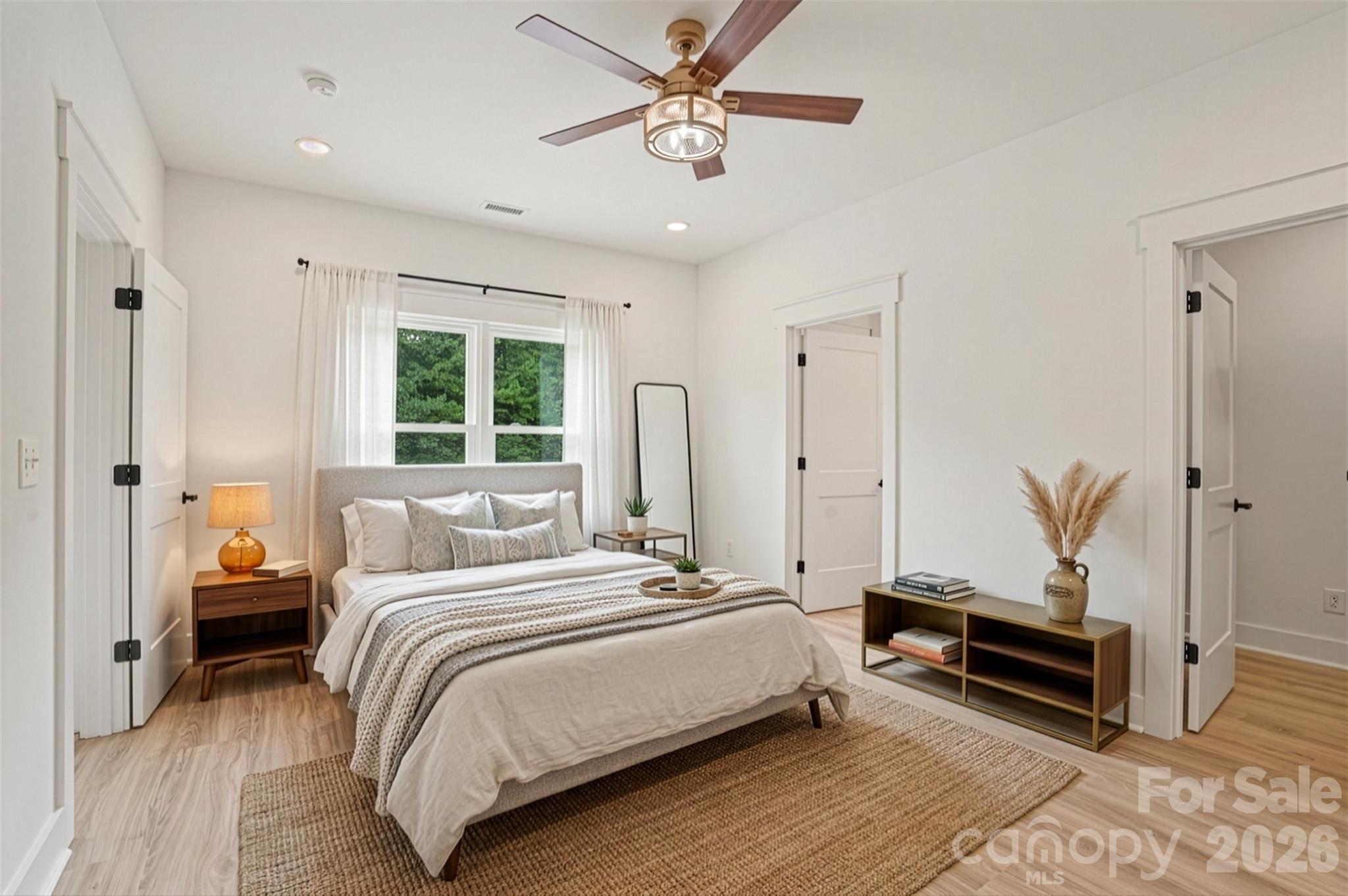 708 Meadowood Street Property Photo 6