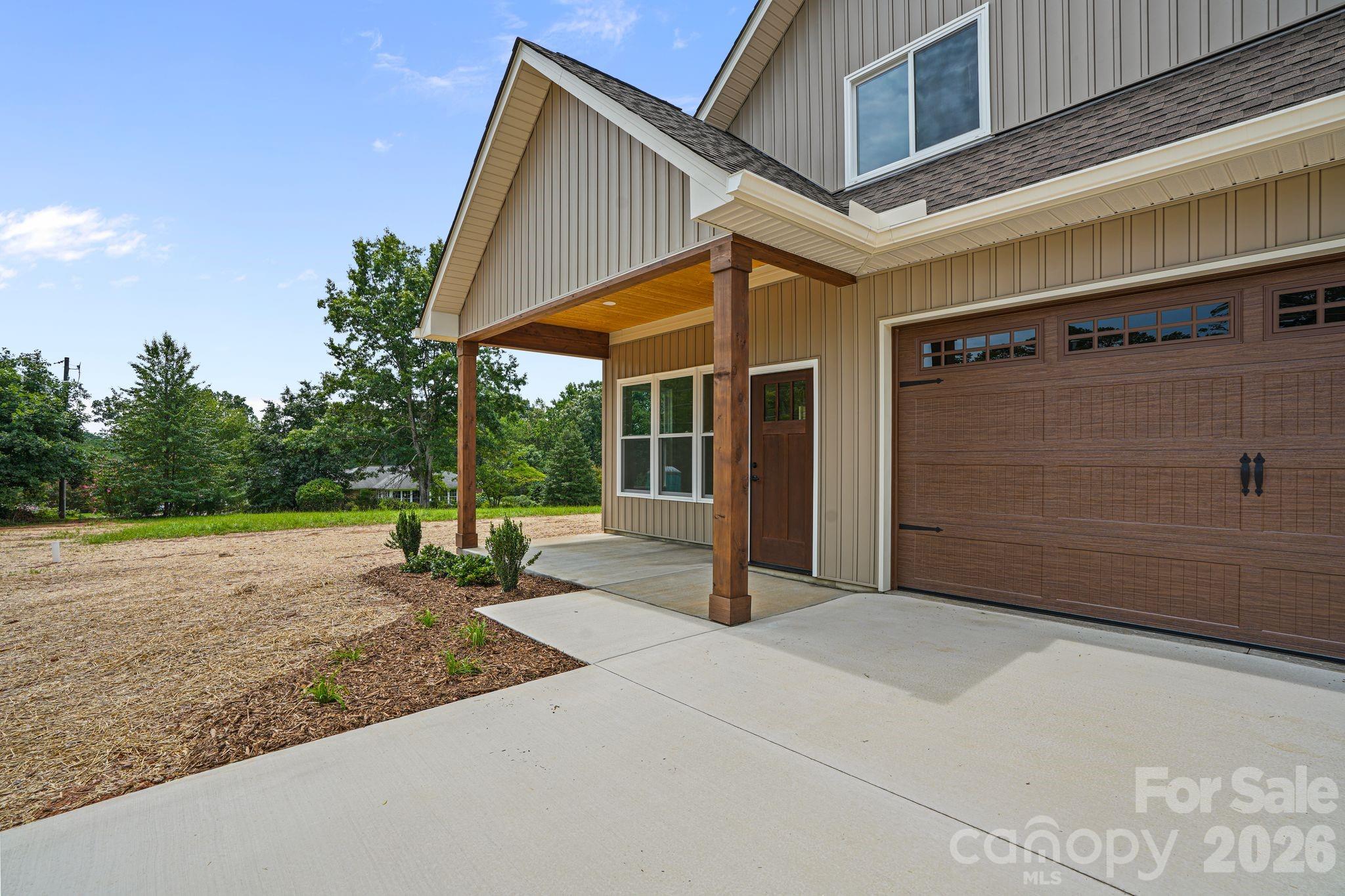 708 Meadowood Street Property Photo 10