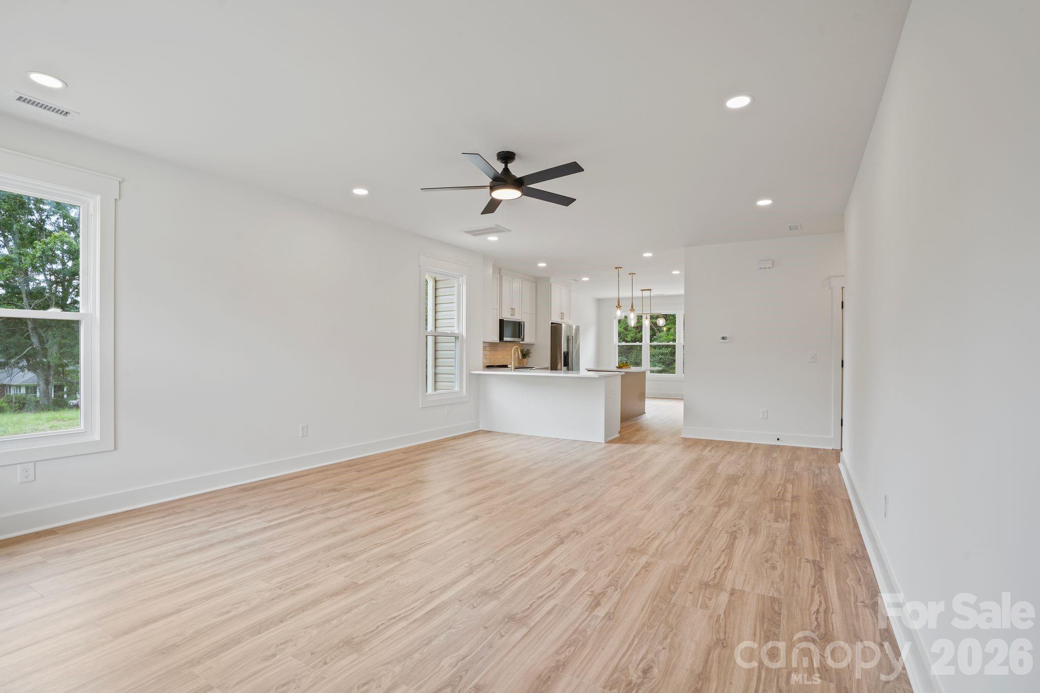 708 Meadowood Street Property Photo 16